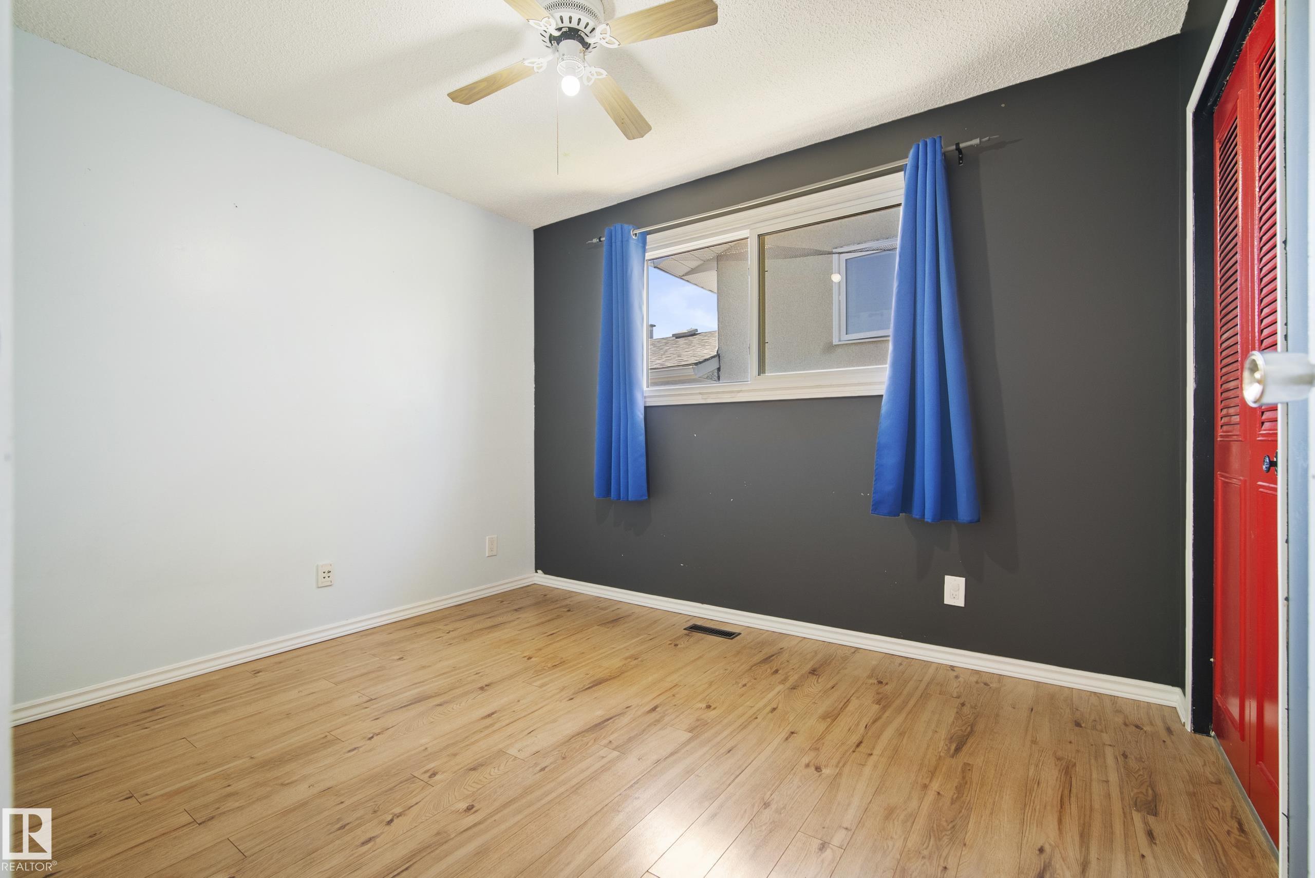 Photo 25 at 14916 114a Street NW, Caernarvon, Edmonton