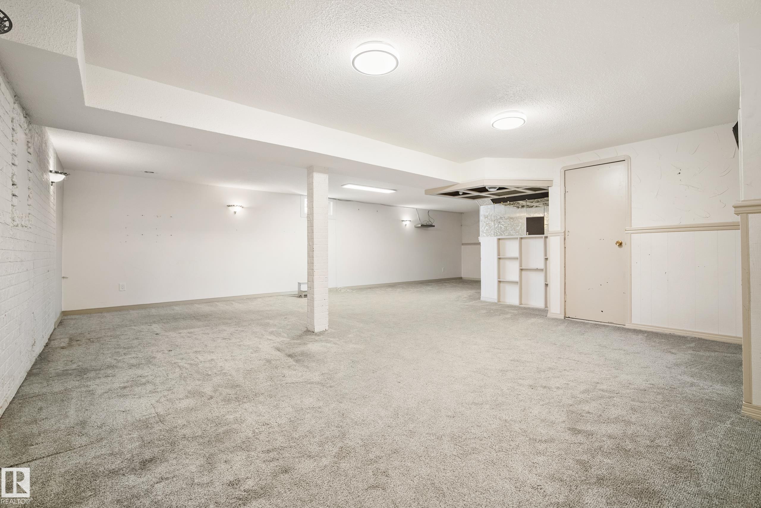 Photo 27 at 14916 114a Street NW, Caernarvon, Edmonton