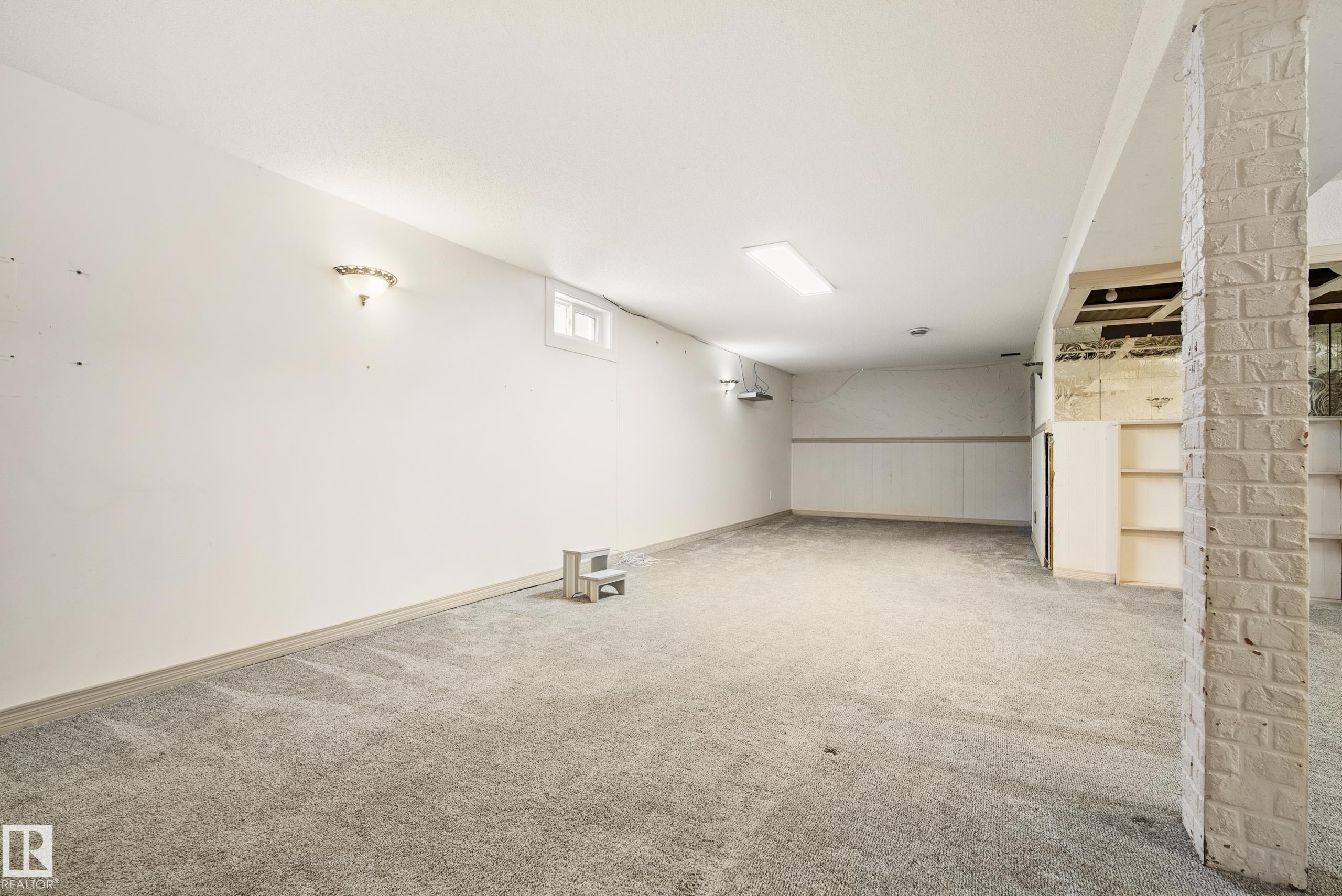 Photo 28 at 14916 114a Street NW, Caernarvon, Edmonton