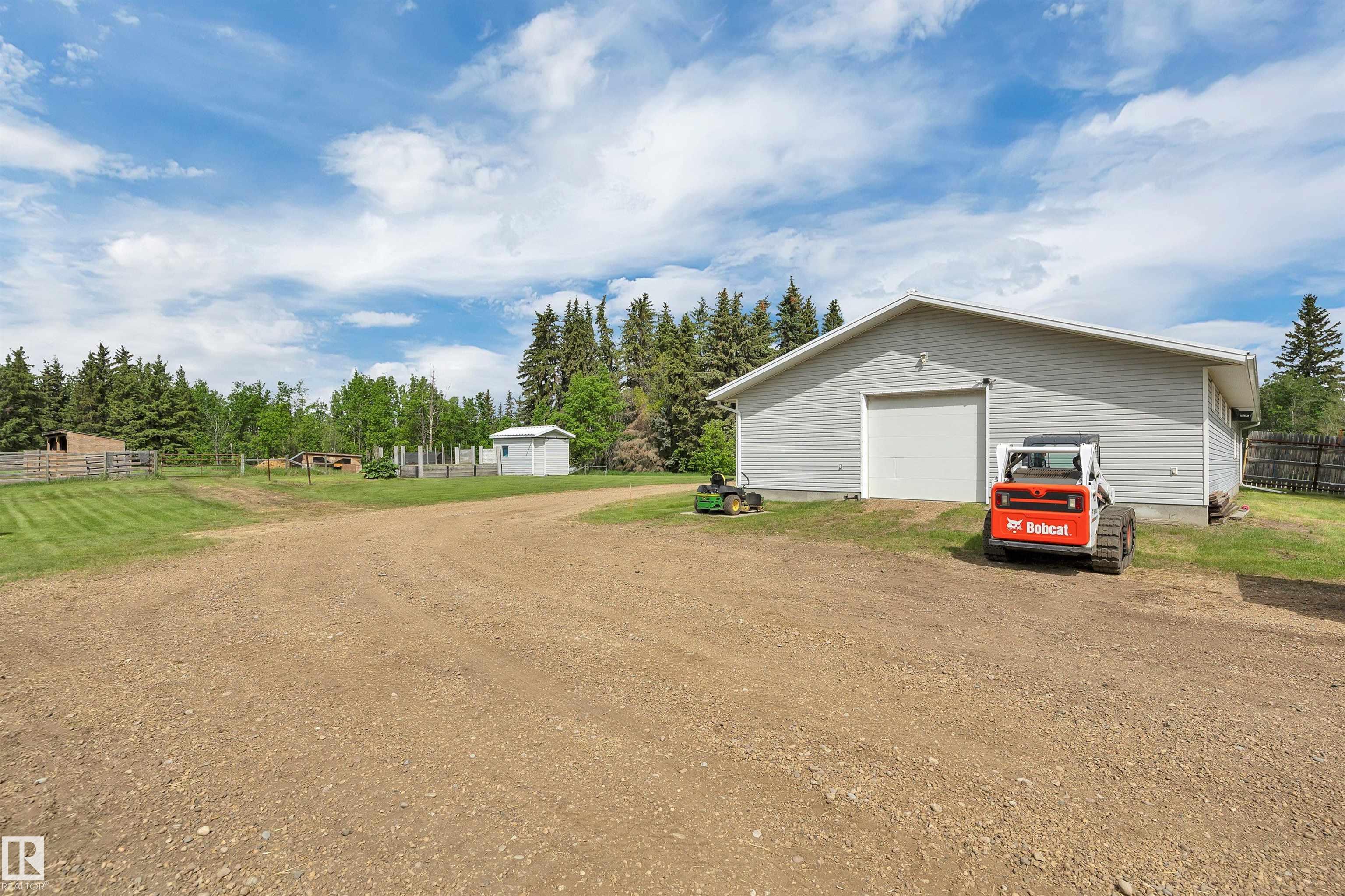 Photo 35 at 22363 Wye Road, None, Rural Strathcona County