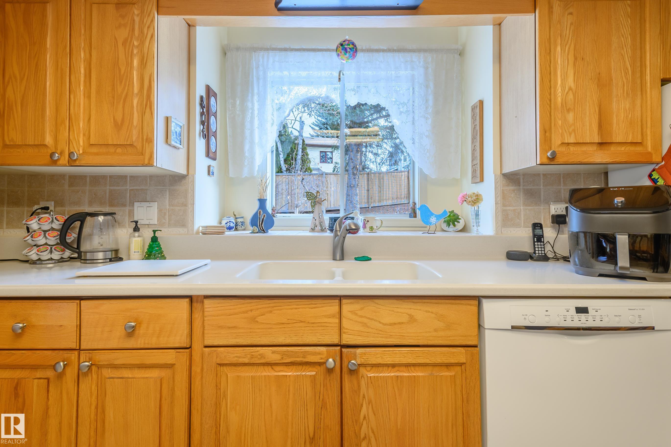 Photo 26 at 45 Wimbleton Crescent, Woodlands, St. Albert