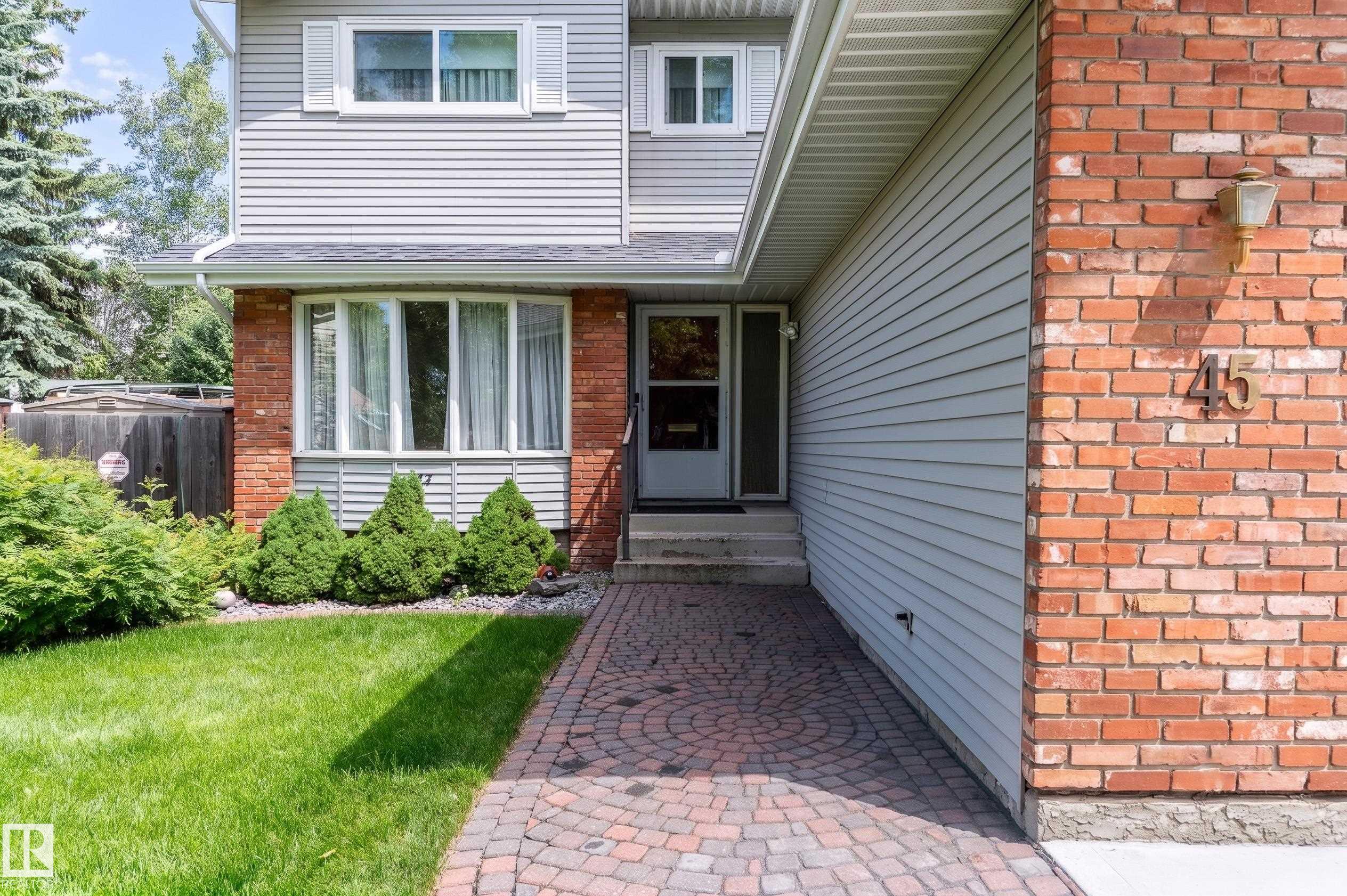 Photo 6 at 45 Wimbleton Crescent, Woodlands, St. Albert