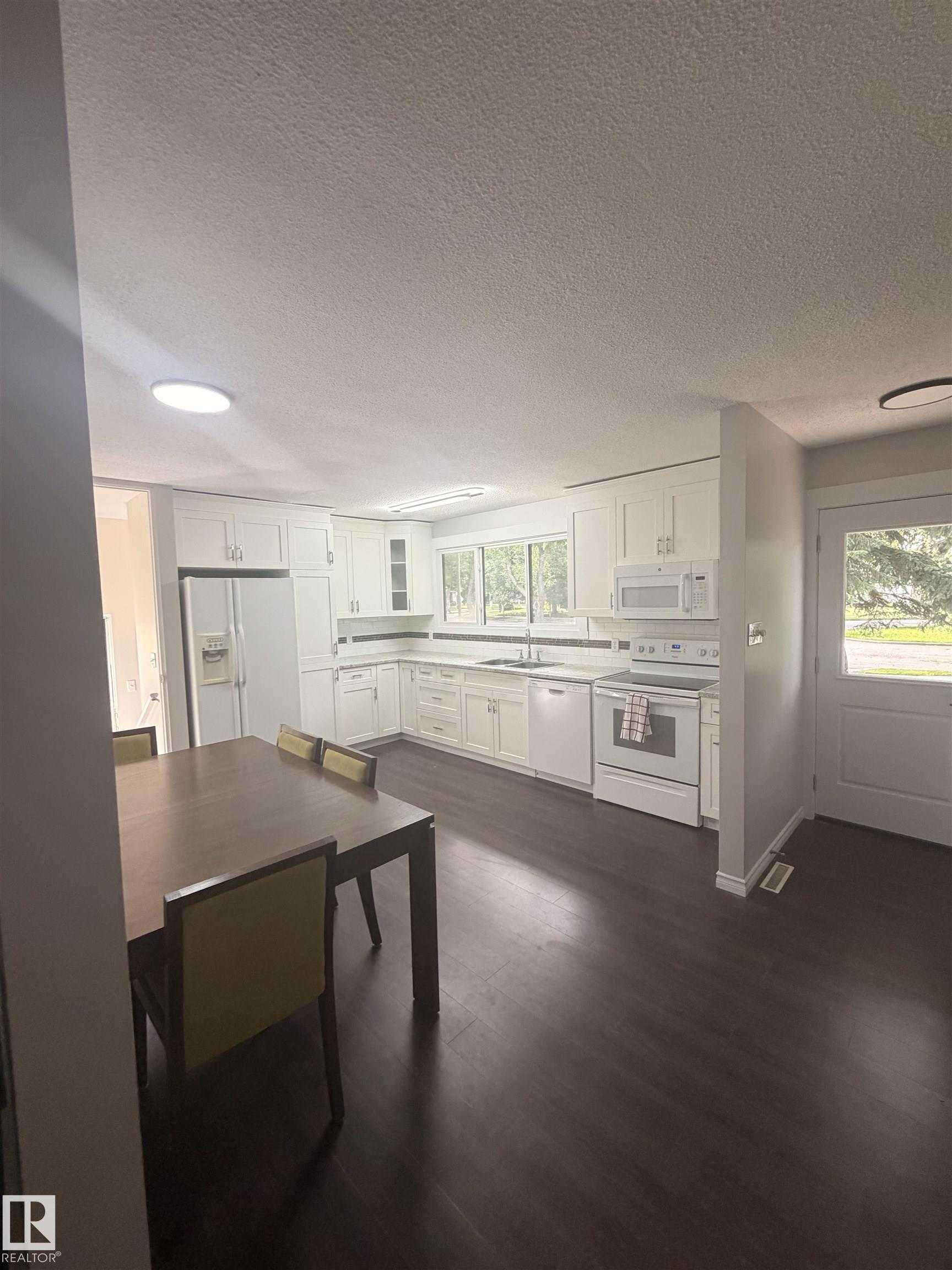 Photo 19 at 8 Savoy Place, Sturgeon Heights, St. Albert