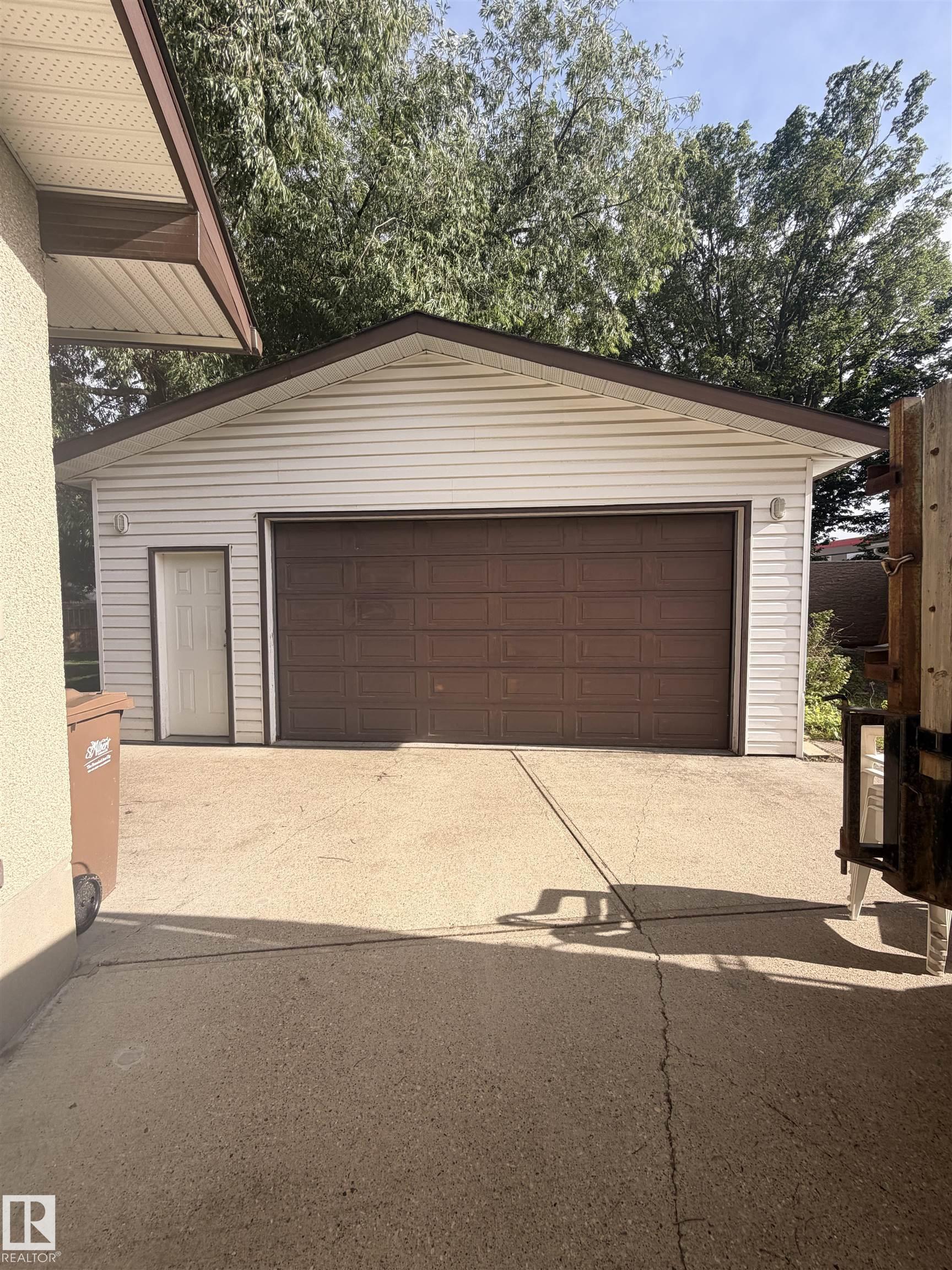 8 Savoy Place, Sturgeon Heights, St. Albert