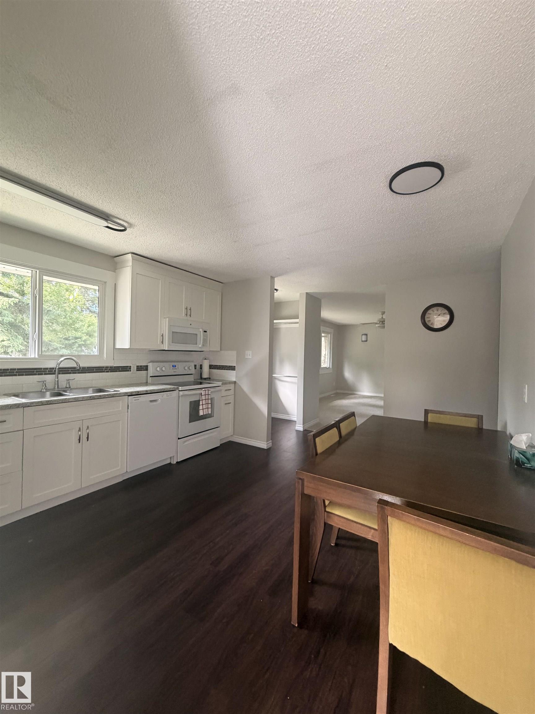 Photo 23 at 8 Savoy Place, Sturgeon Heights, St. Albert