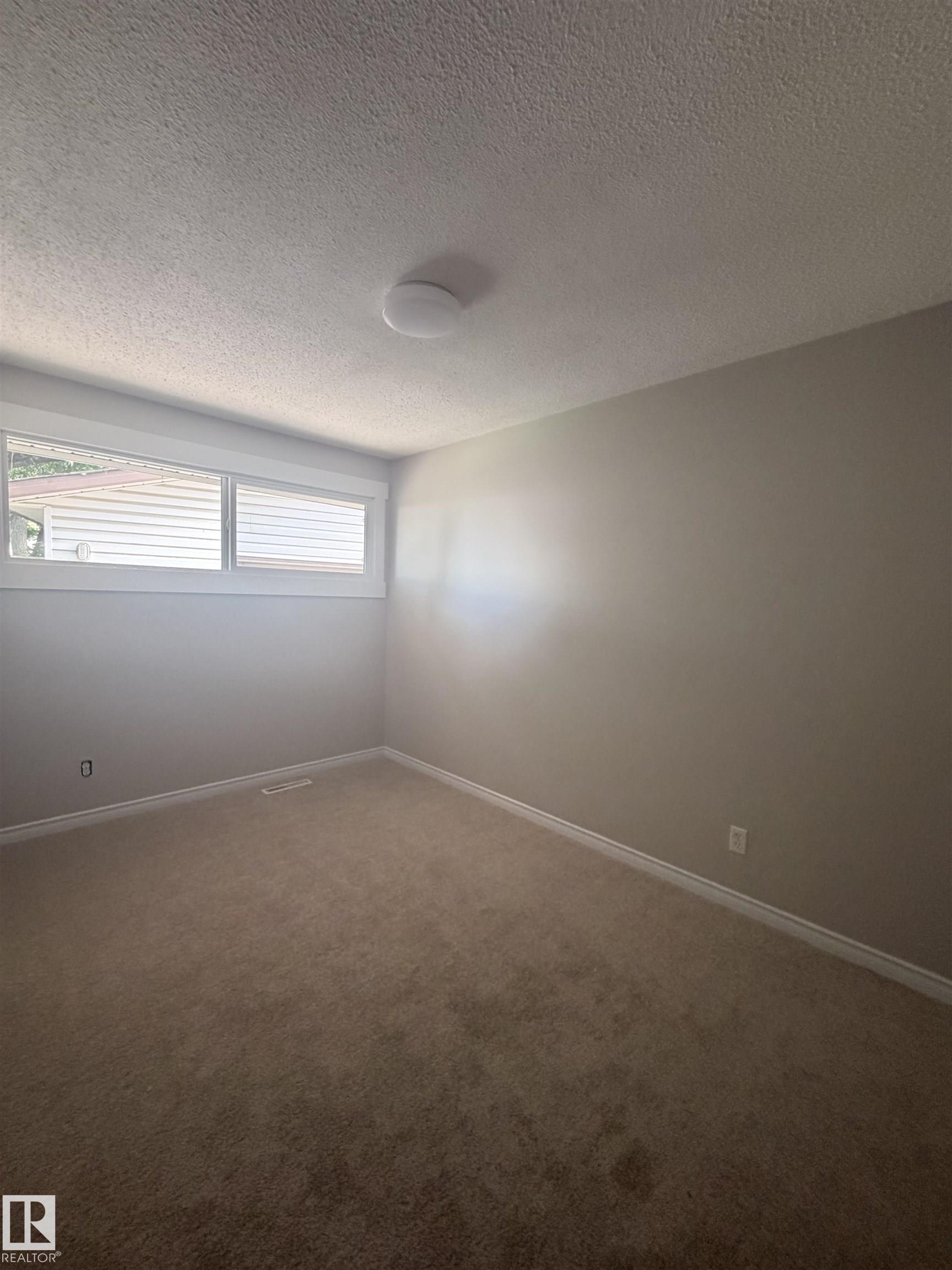 Photo 32 at 8 Savoy Place, Sturgeon Heights, St. Albert