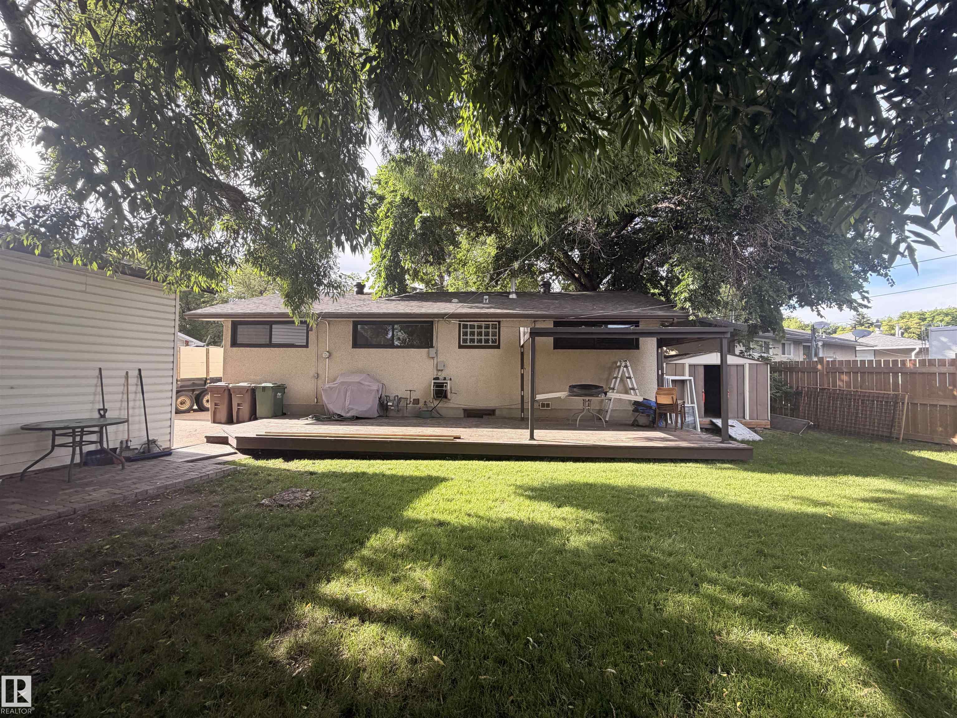 8 Savoy Place, Sturgeon Heights, St. Albert