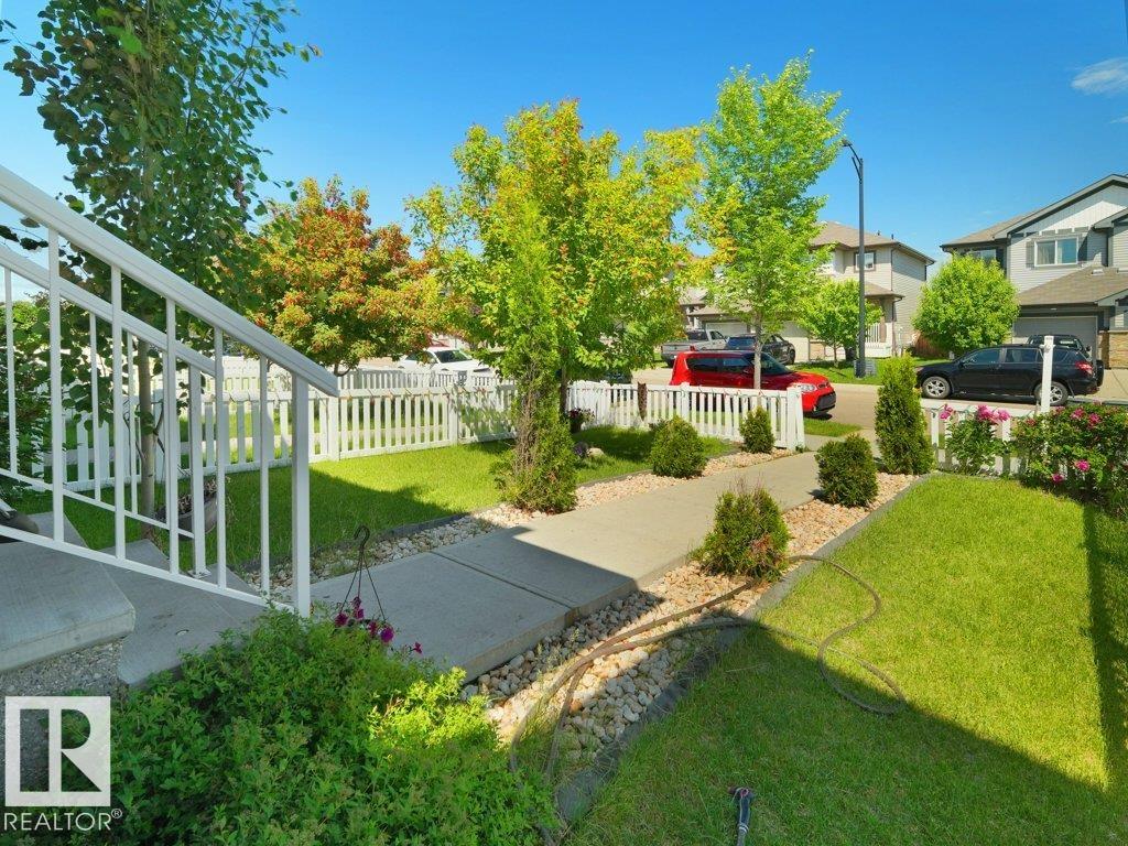 Photo 12 at 1419 27 Avenue NW, Tamarack, Edmonton