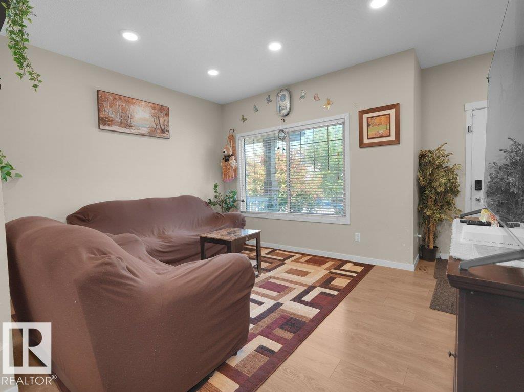 Photo 16 at 1419 27 Avenue NW, Tamarack, Edmonton