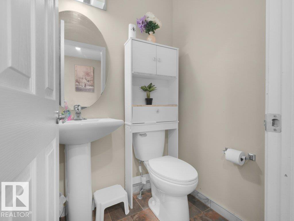 Photo 19 at 1419 27 Avenue NW, Tamarack, Edmonton