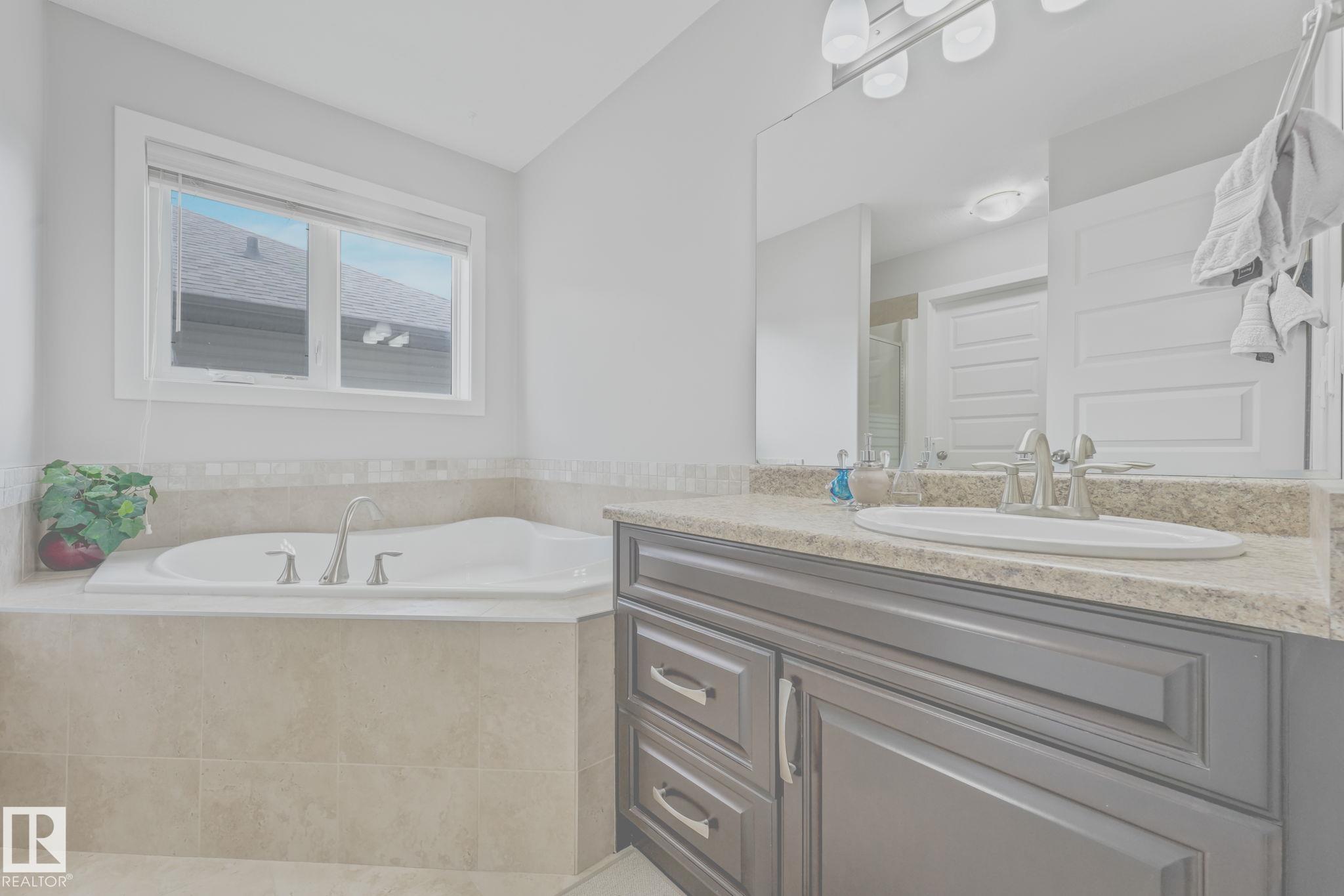 Photo 40 at 32 Harrington Bay, Heatherglen, Spruce Grove