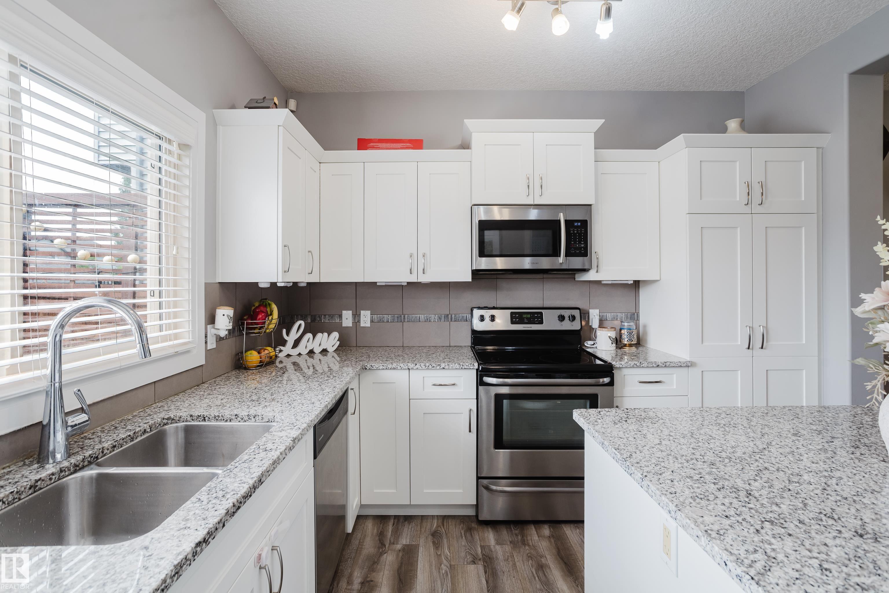 Photo 17 at 92 Greenbury Boulevard, Greenbury, Spruce Grove