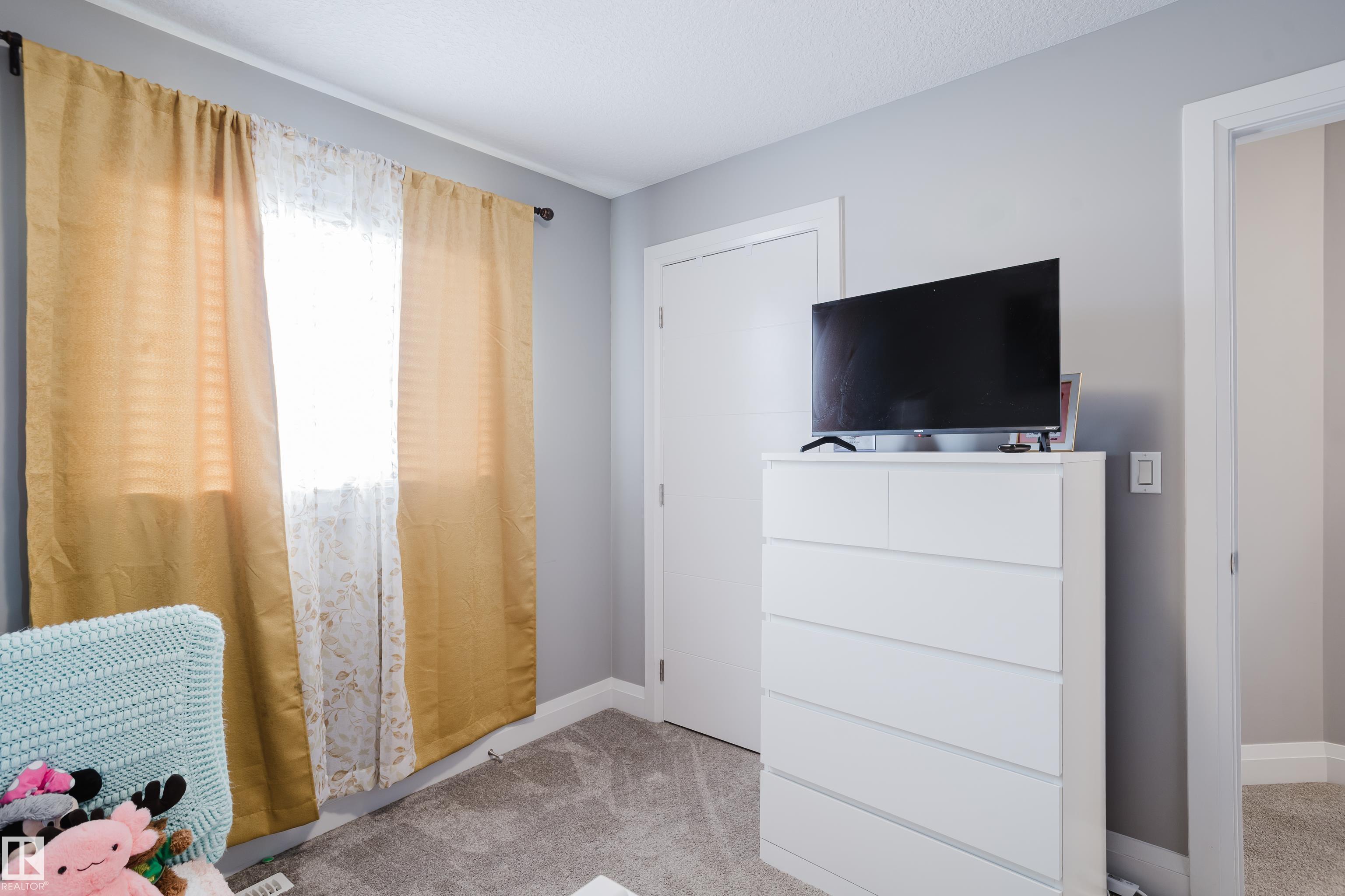 Photo 31 at 92 Greenbury Boulevard, Greenbury, Spruce Grove
