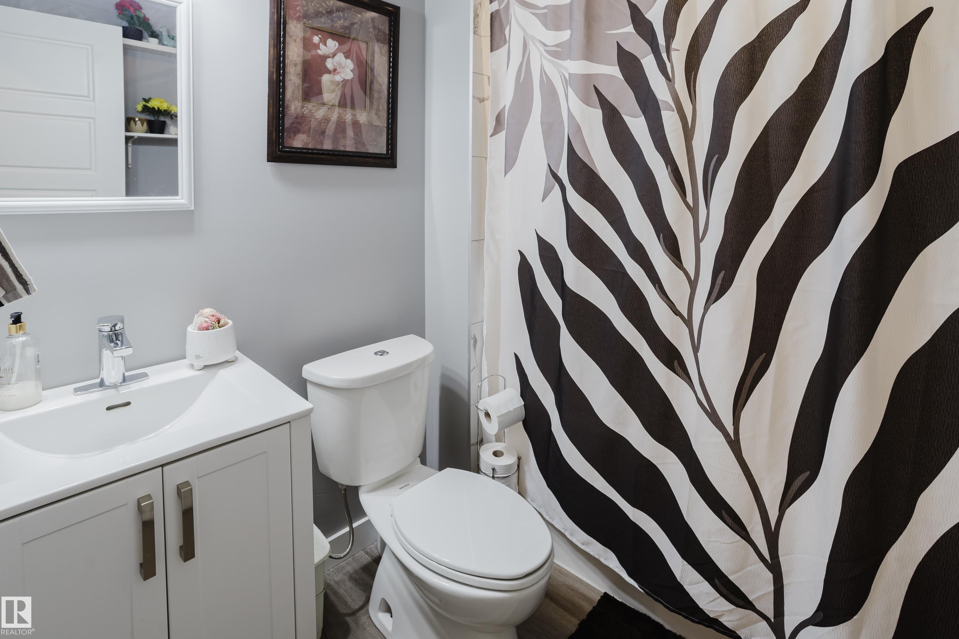 Photo 39 at 92 Greenbury Boulevard, Greenbury, Spruce Grove
