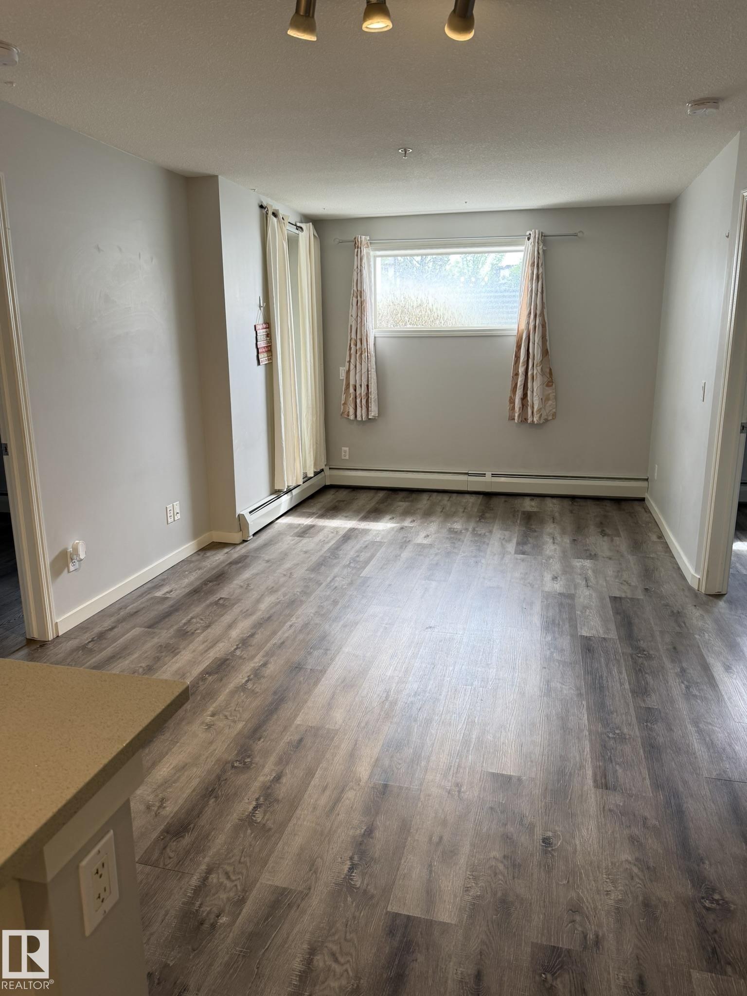 106 - 40 Summerwood Boulevard, Summerwood, Sherwood Park