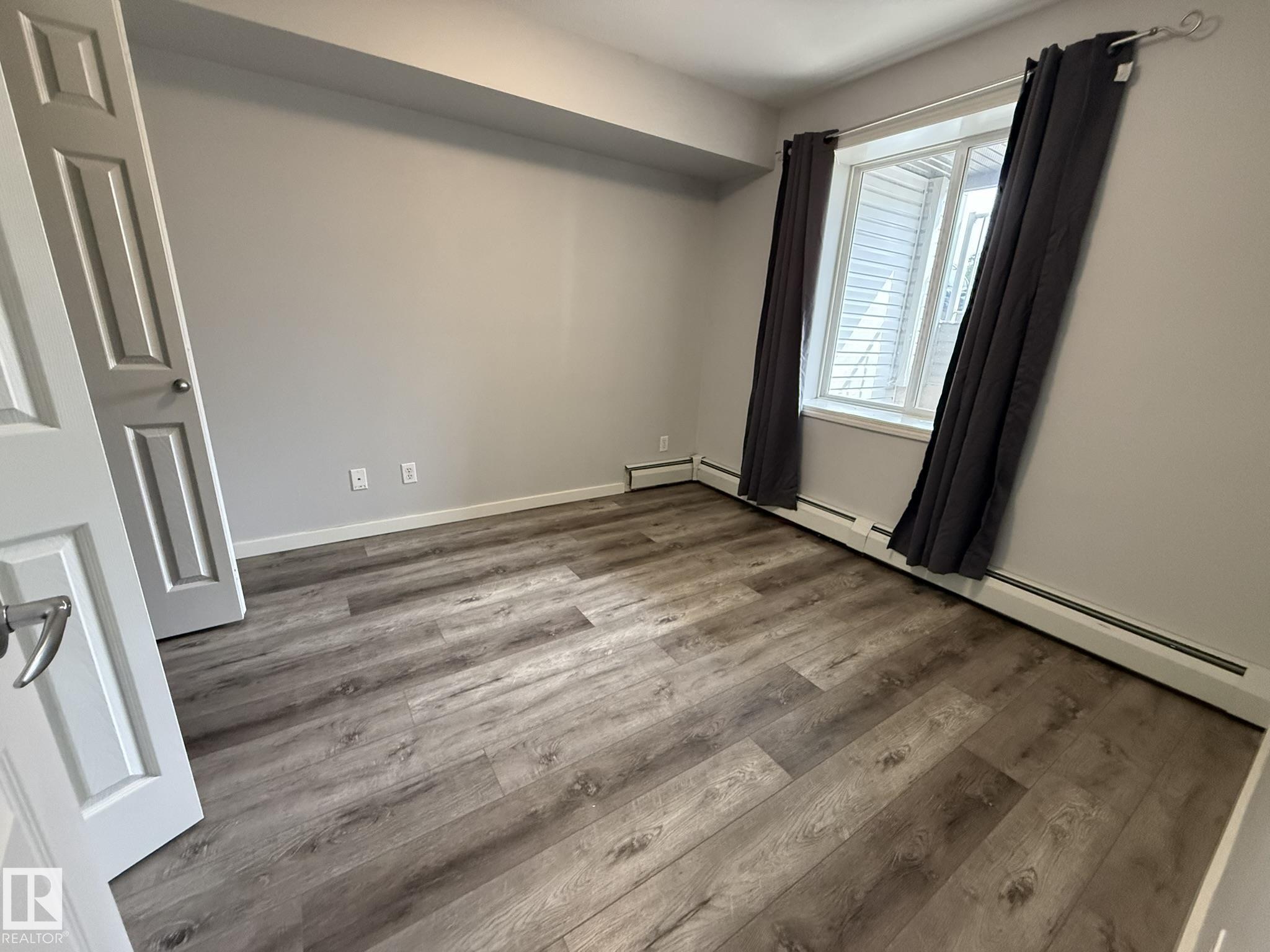 106 - 40 Summerwood Boulevard, Summerwood, Sherwood Park