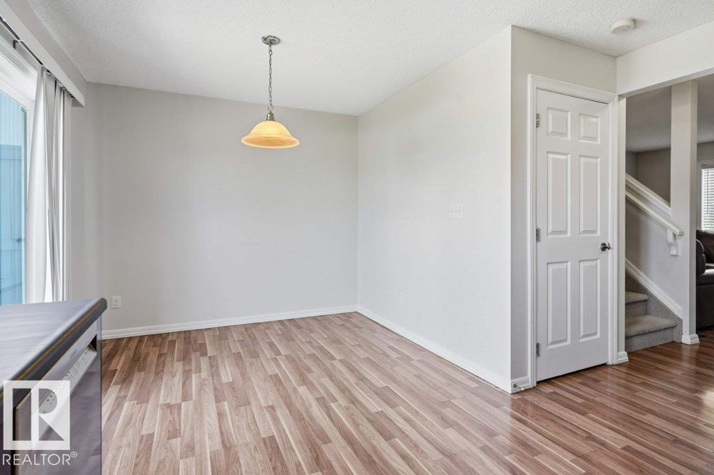 Photo 11 at 30 - 1404 Hermitage Road NW, Canon Ridge, Edmonton