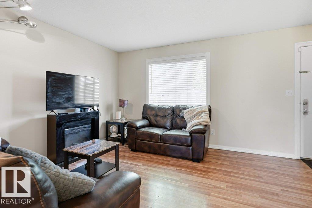30 - 1404 Hermitage Road NW, Canon Ridge, Edmonton