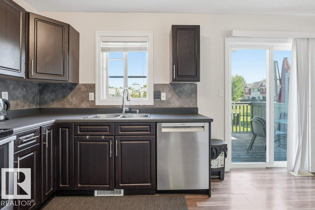 Photo 9 at 30 - 1404 Hermitage Road NW, Canon Ridge, Edmonton
