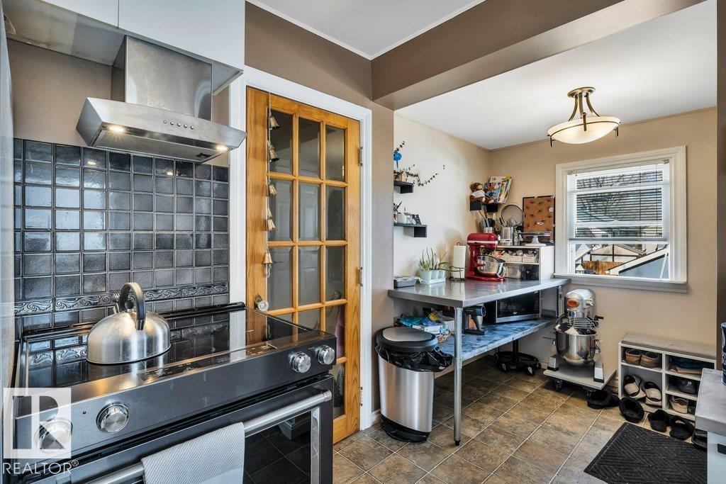 Photo 17 at 11445 68 Street NW, Bellevue, Edmonton