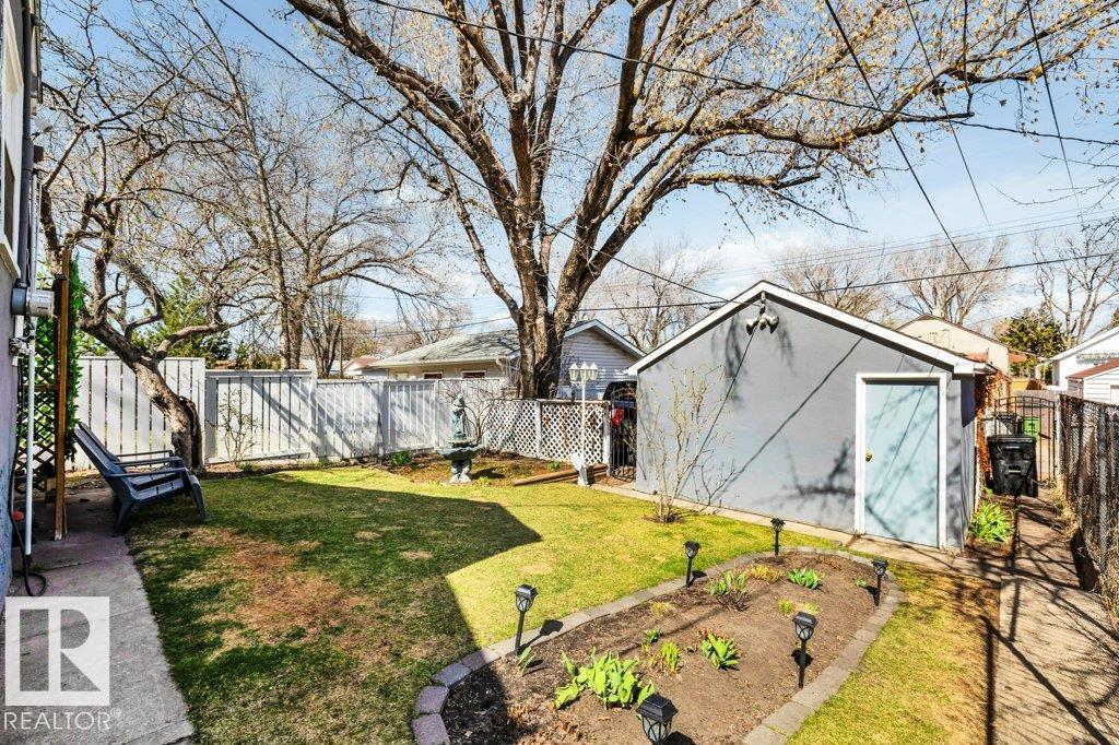 Photo 32 at 11445 68 Street NW, Bellevue, Edmonton
