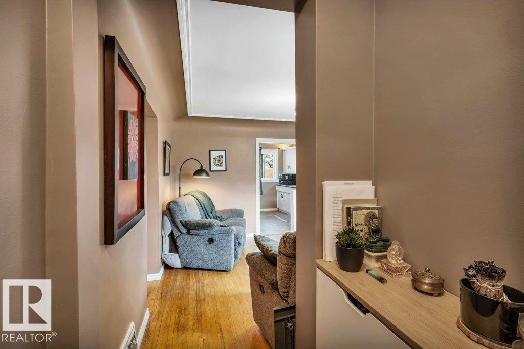 Photo 7 at 11445 68 Street NW, Bellevue, Edmonton