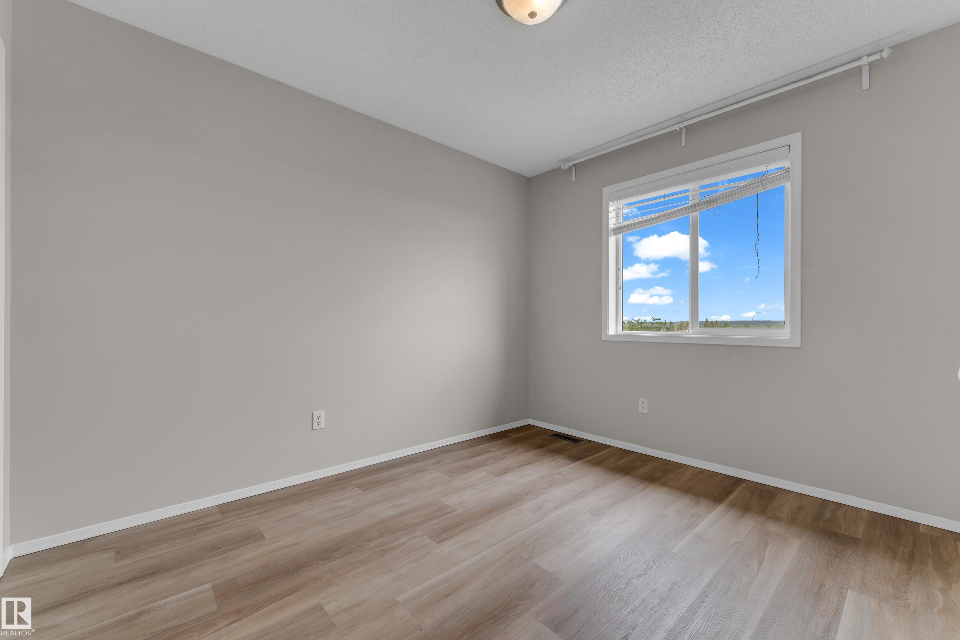 Photo 20 at 95 Ventura Street, Spruce Village, Spruce Grove