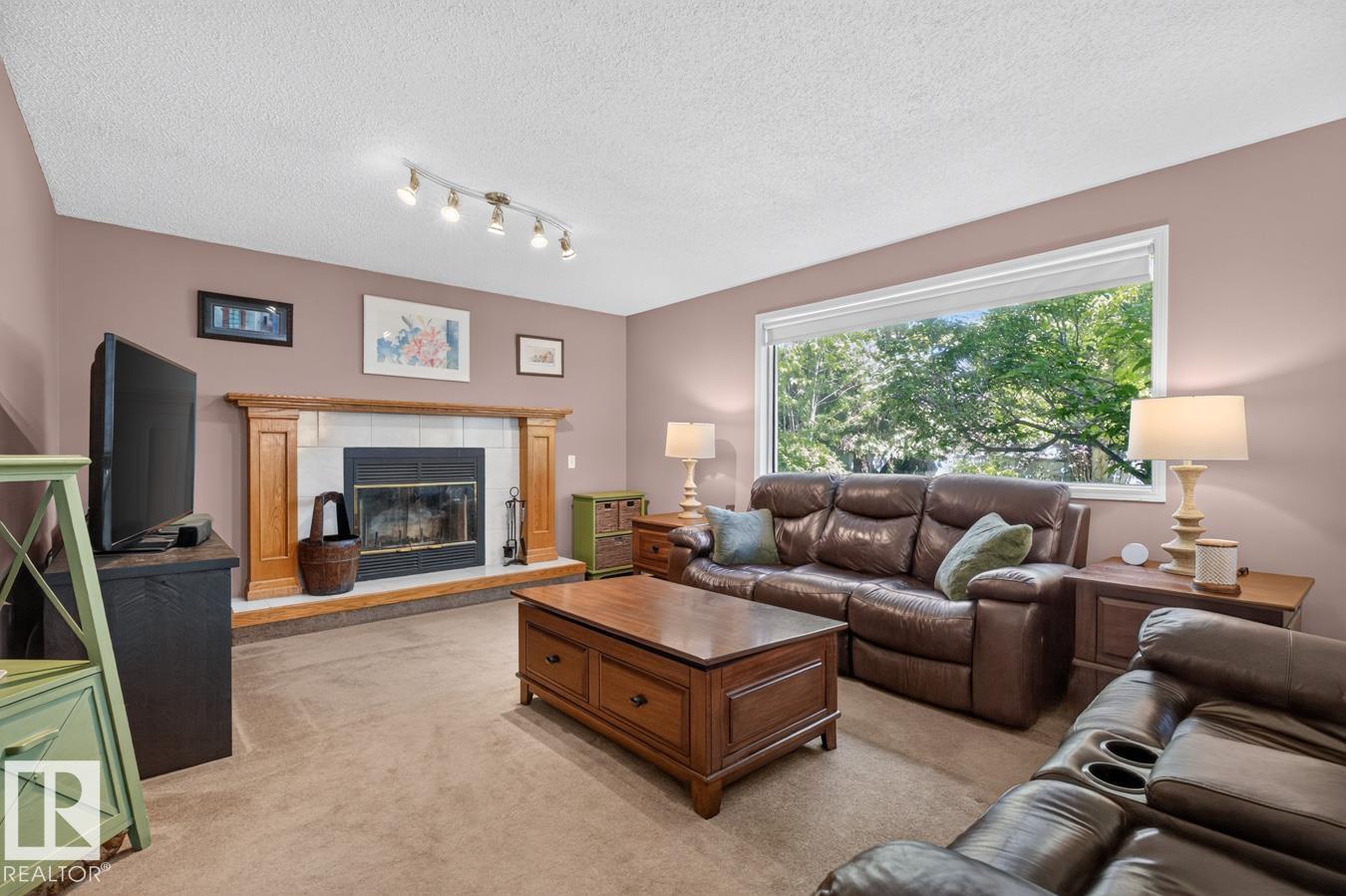 Photo 12 at 135 Meadowview Drive, Clarkdale Meadows, Sherwood Park