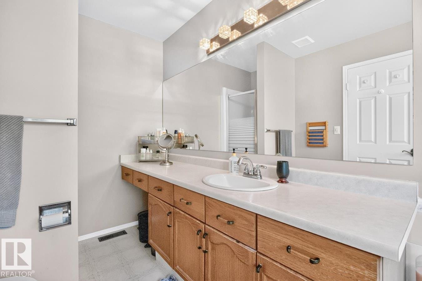 Photo 22 at 135 Meadowview Drive, Clarkdale Meadows, Sherwood Park