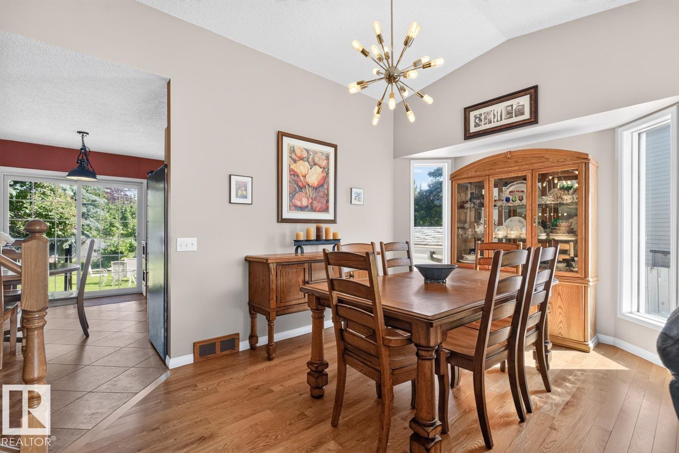 135 Meadowview Drive, Clarkdale Meadows, Sherwood Park