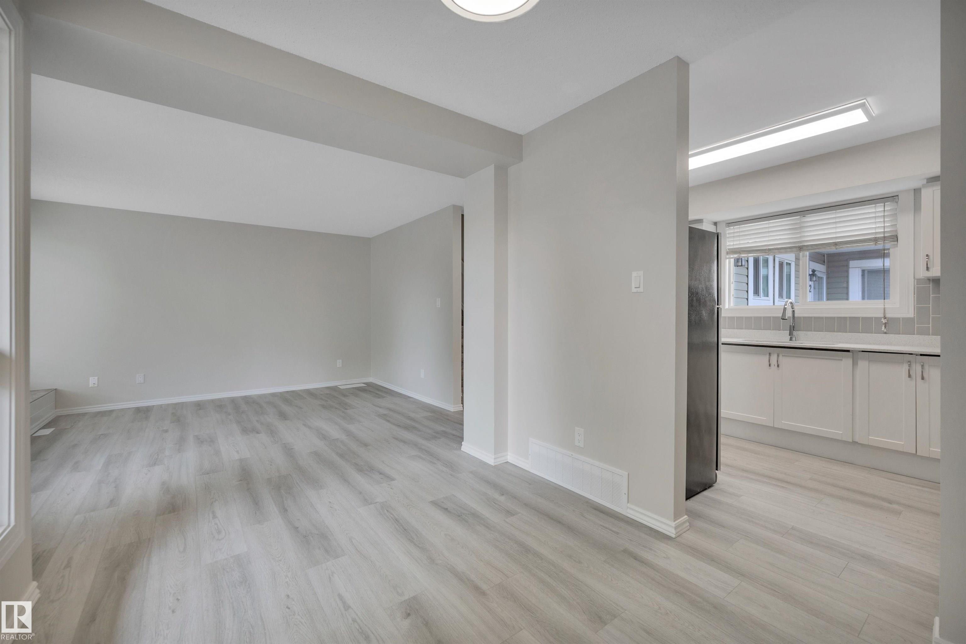 Photo 15 at 1 - 1820 56 Street NW, Meyokumin, Edmonton