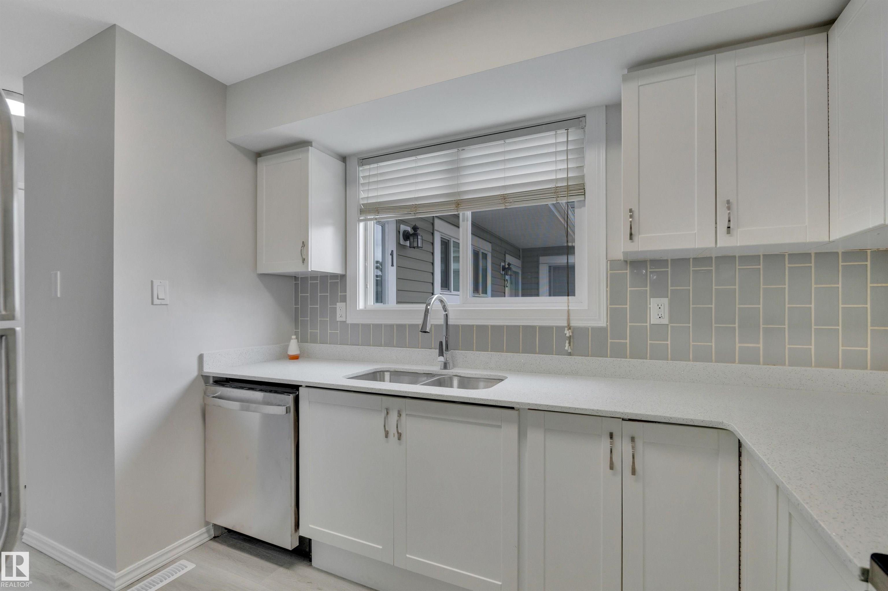 Photo 16 at 1 - 1820 56 Street NW, Meyokumin, Edmonton