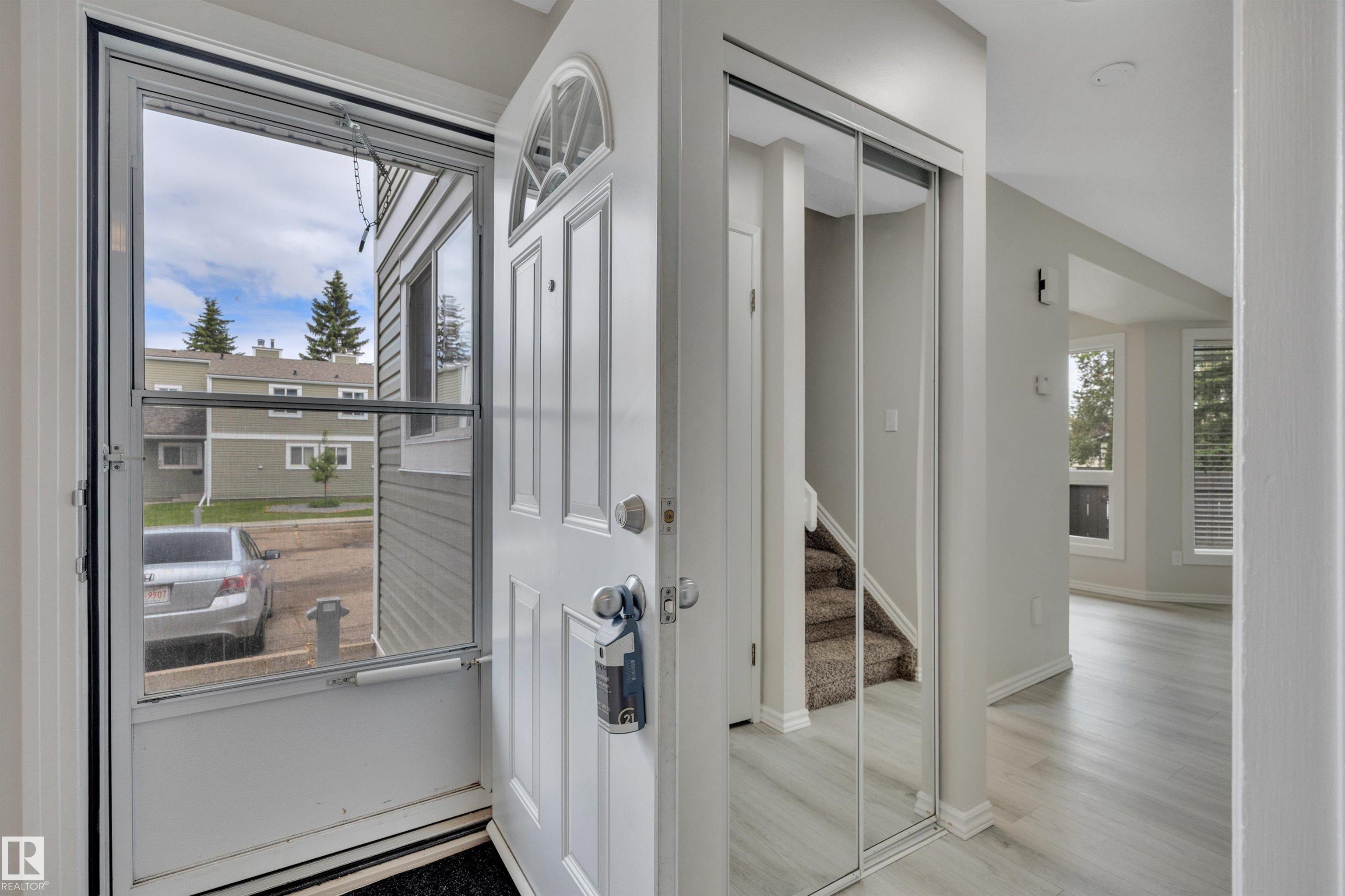1 - 1820 56 Street NW, Meyokumin, Edmonton