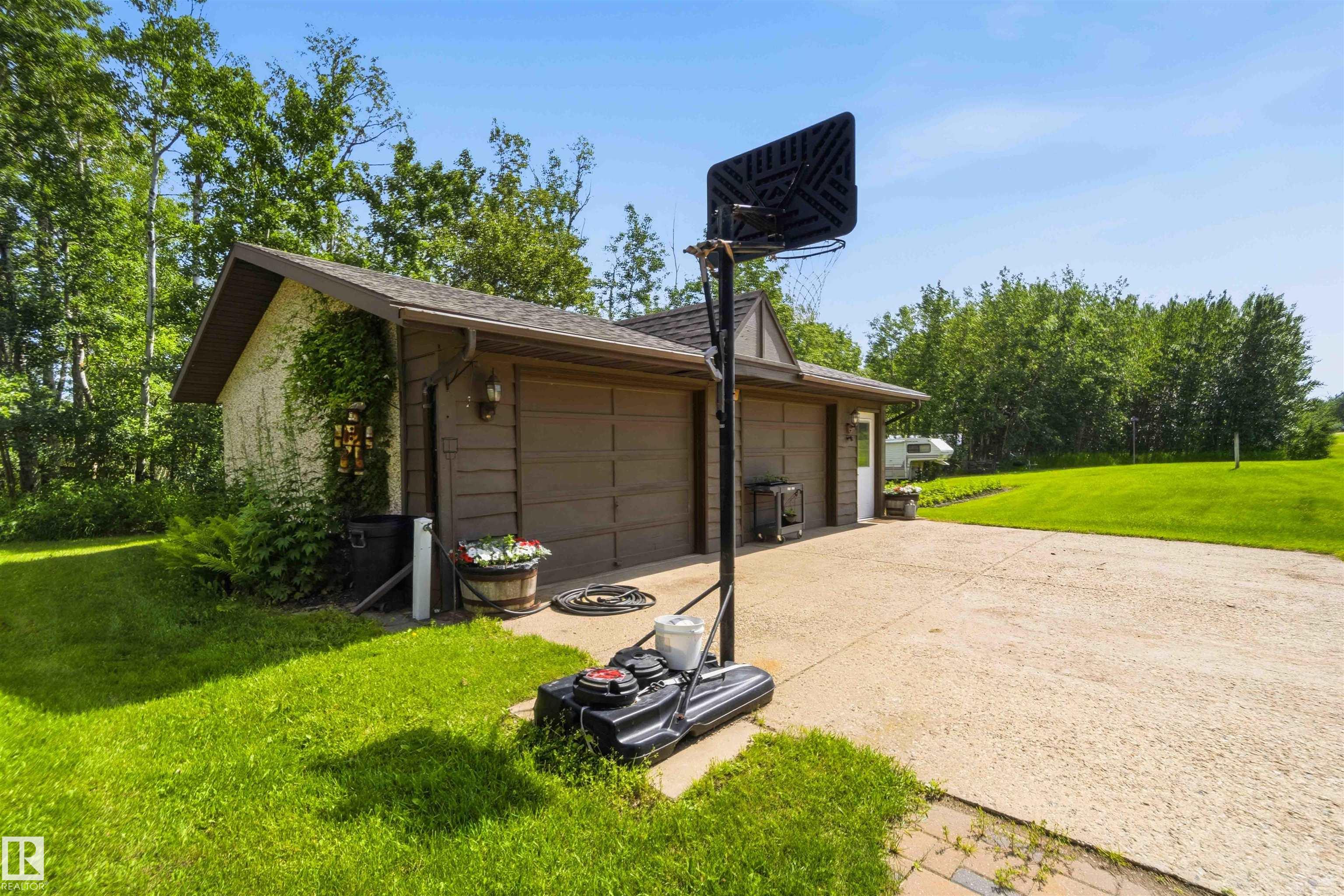 Photo 58 at 202 23229 Sh 651, Pinewood, Rural Sturgeon County