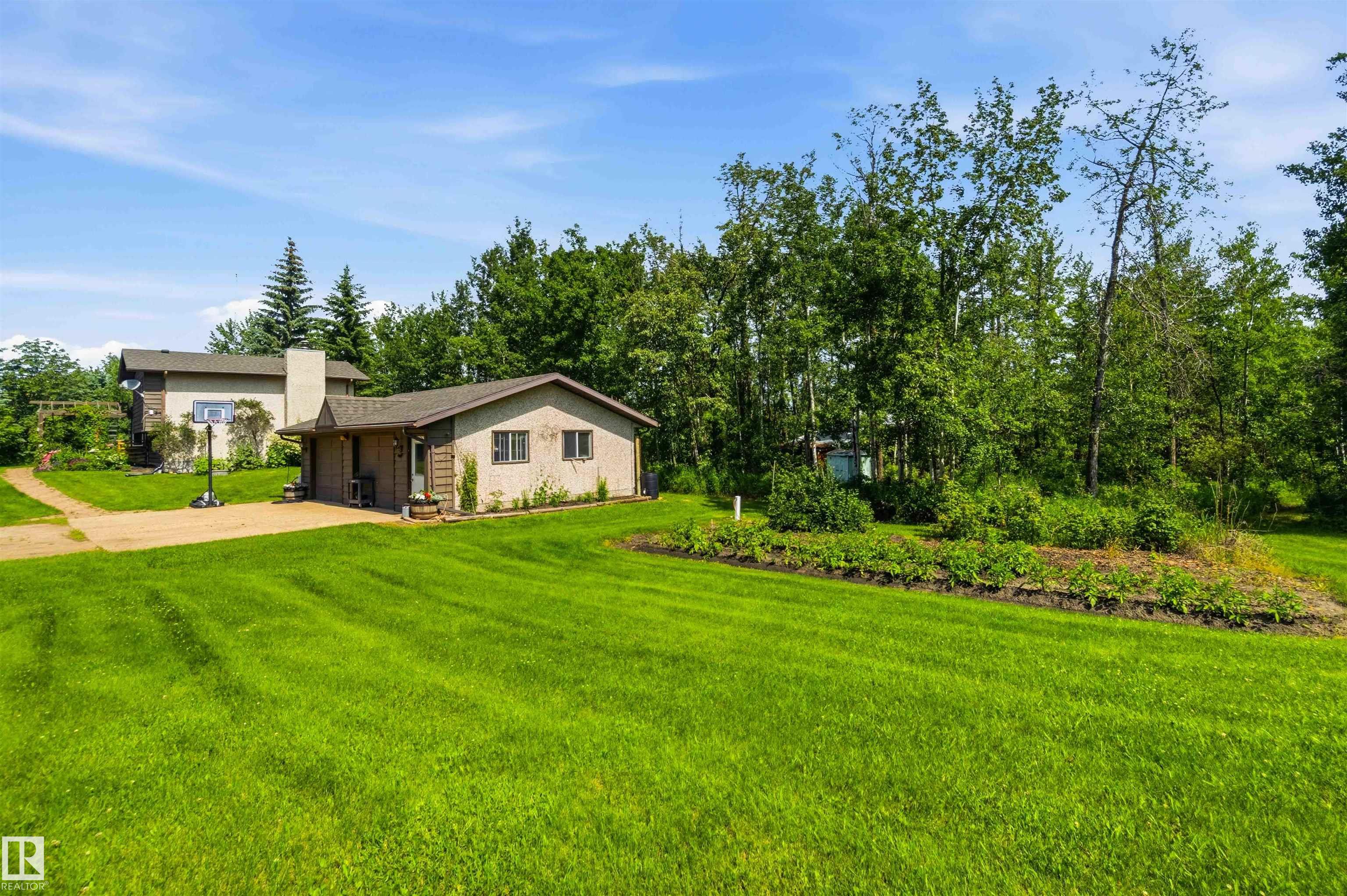 Photo 61 at 202 23229 Sh 651, Pinewood, Rural Sturgeon County