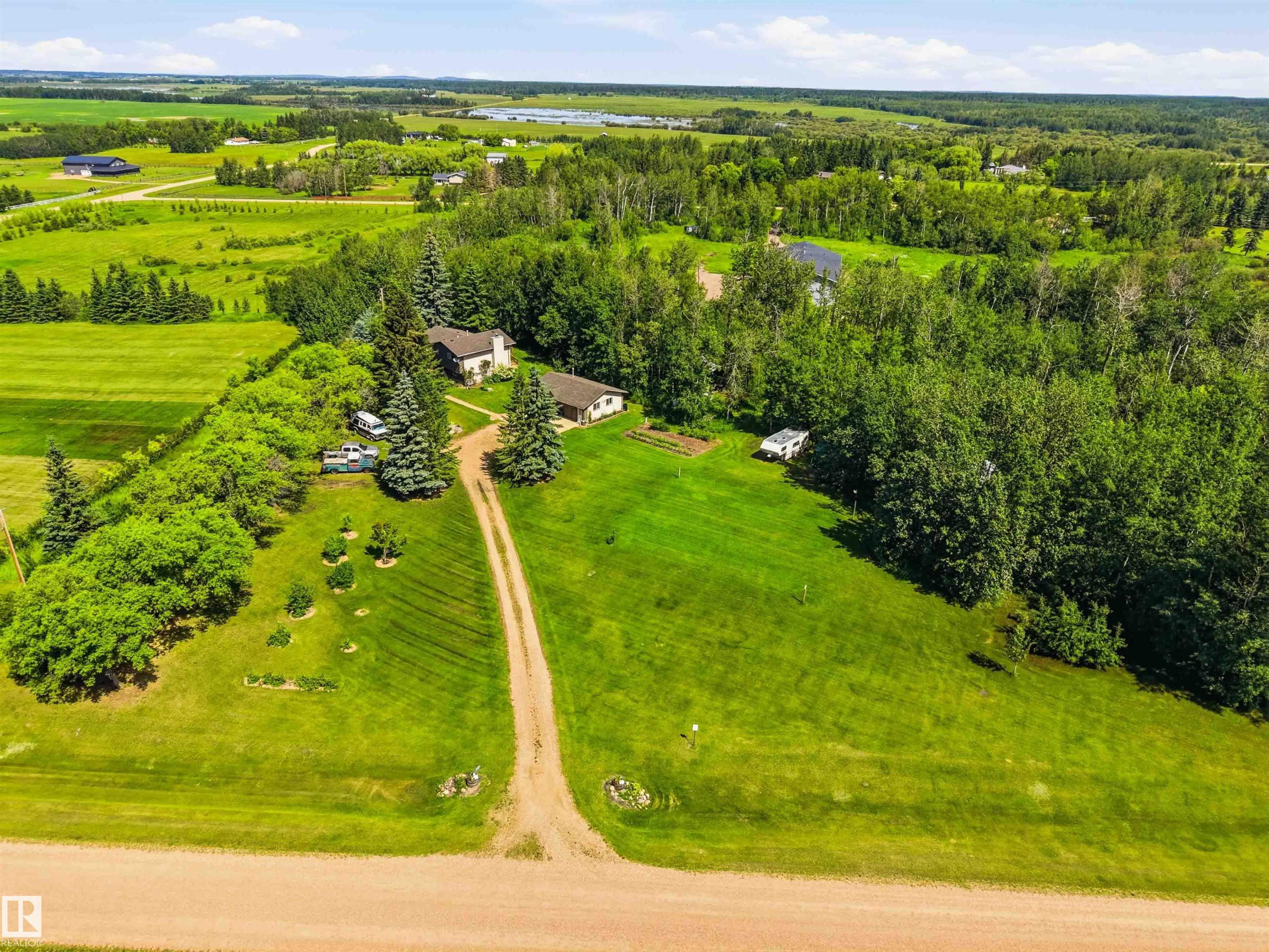 Photo 67 at 202 23229 Sh 651, Pinewood, Rural Sturgeon County