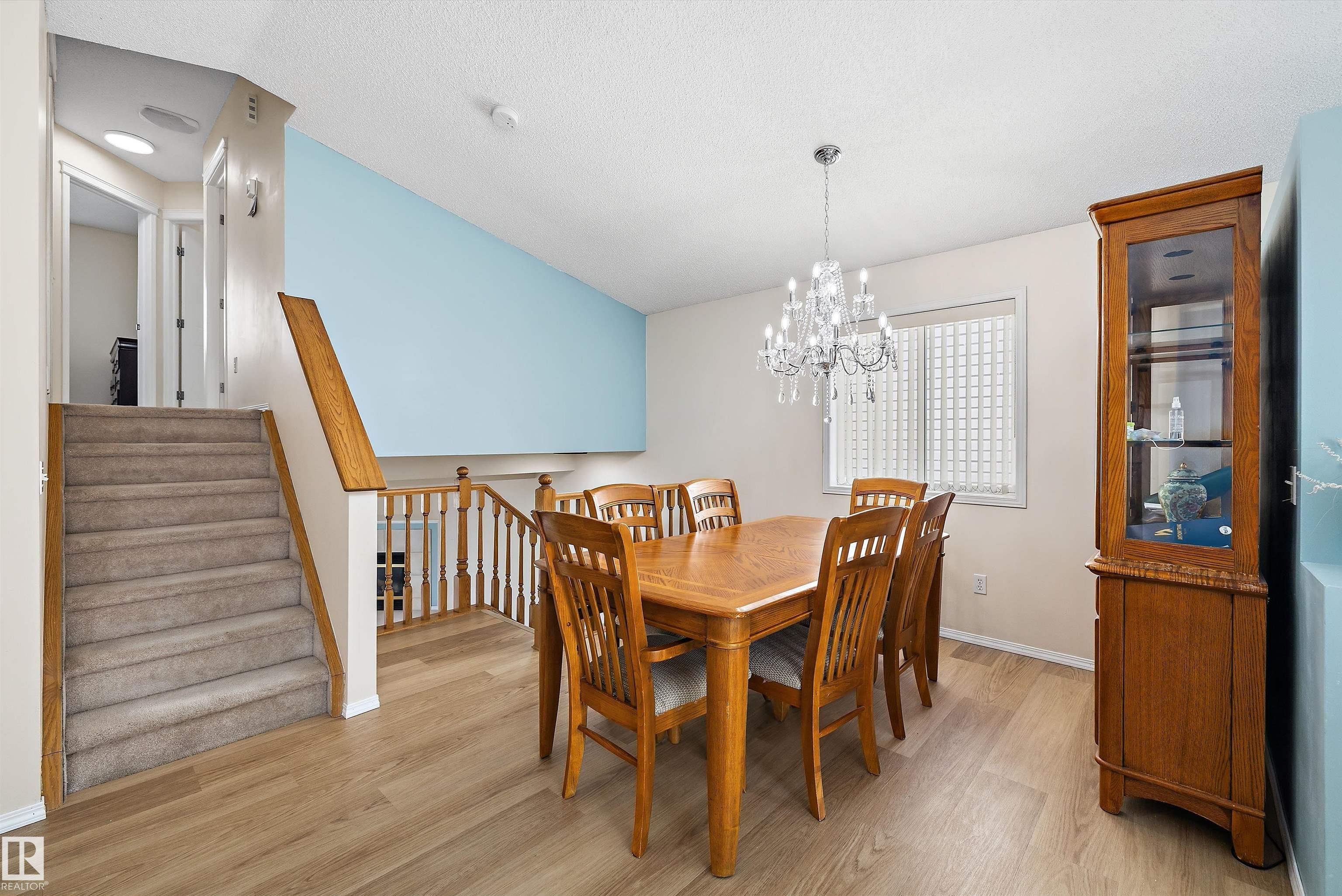 Photo 11 at 15016 134 Street NW, Cumberland, Edmonton