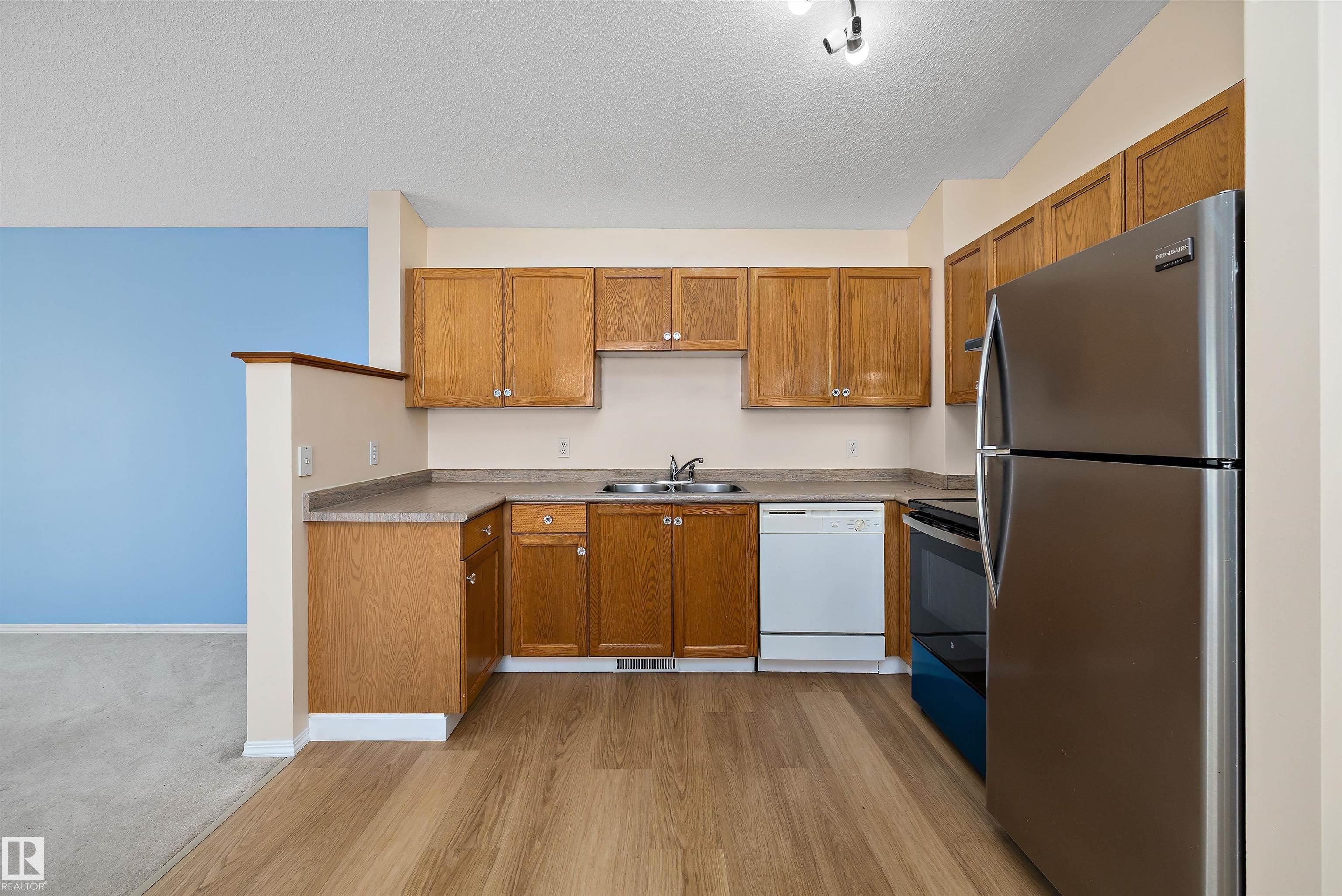 Photo 14 at 15016 134 Street NW, Cumberland, Edmonton