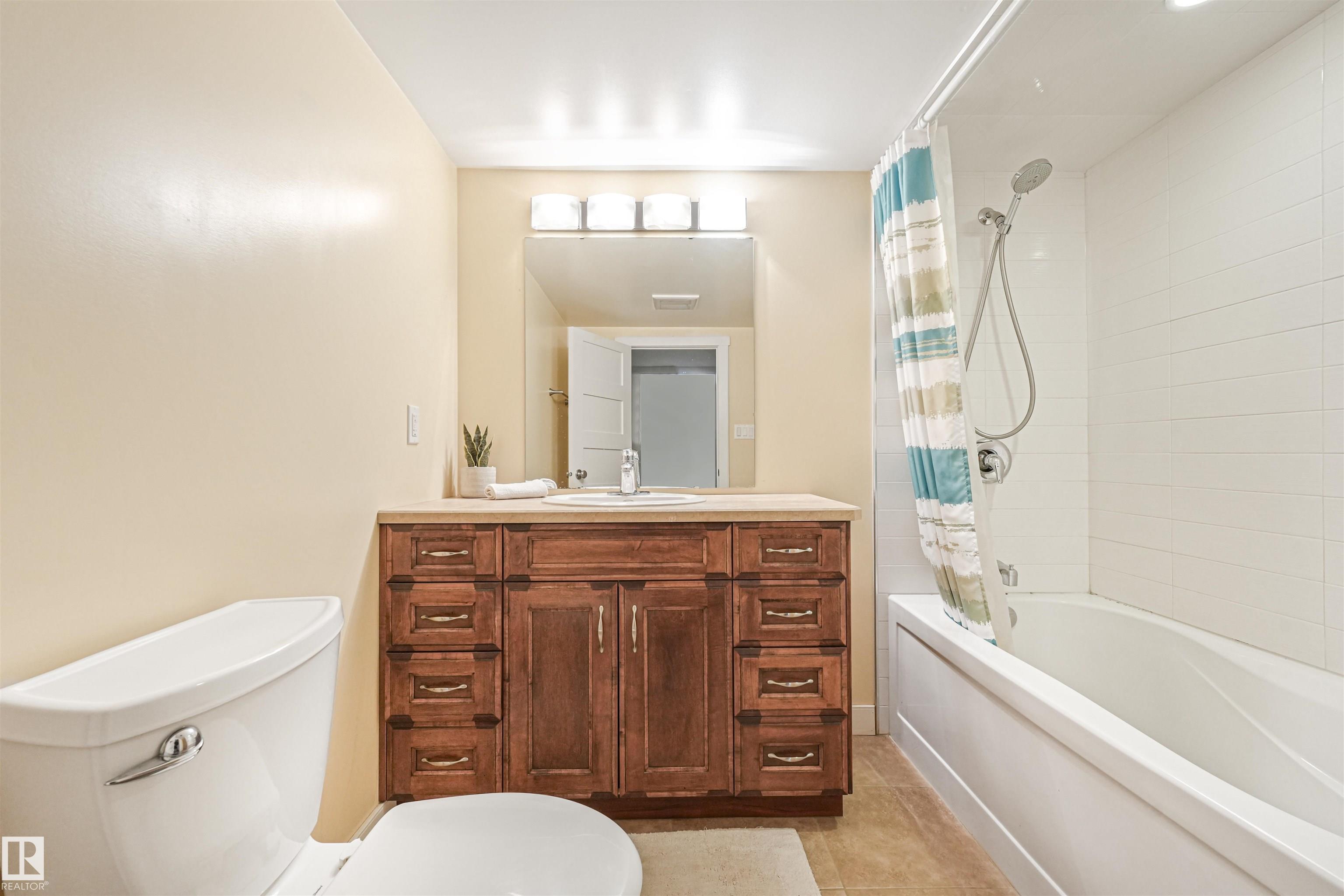 Photo 38 at 8212 148 Street NW, Laurier Heights, Edmonton