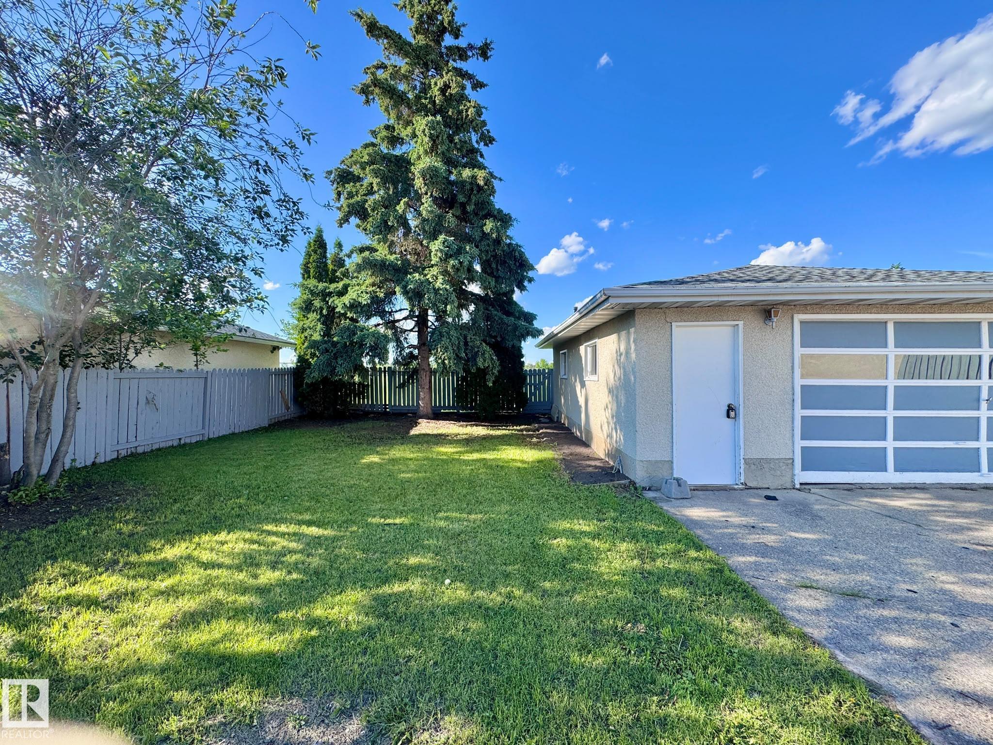 Photo 25 at 11616 158 Avenue NW, Dunluce, Edmonton