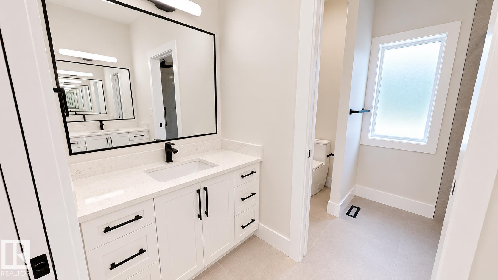 Photo 7 at 51 Grassview Crescent, Tonewood, Spruce Grove