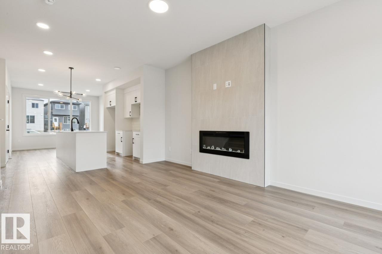 7450 Klapstein Crescent SW, Keswick, Edmonton