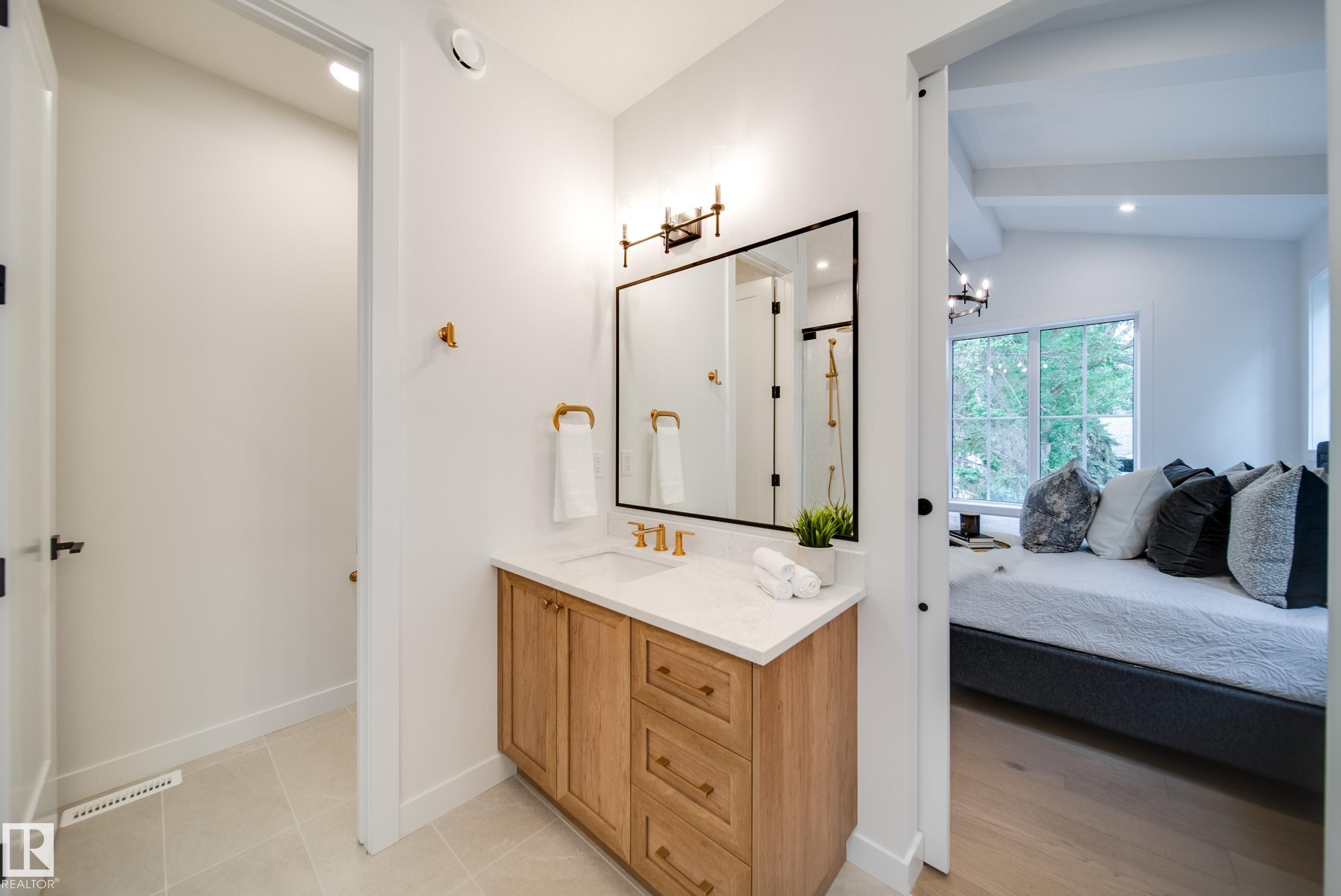 Photo 34 at 6003 111 Avenue NW, Highlands, Edmonton