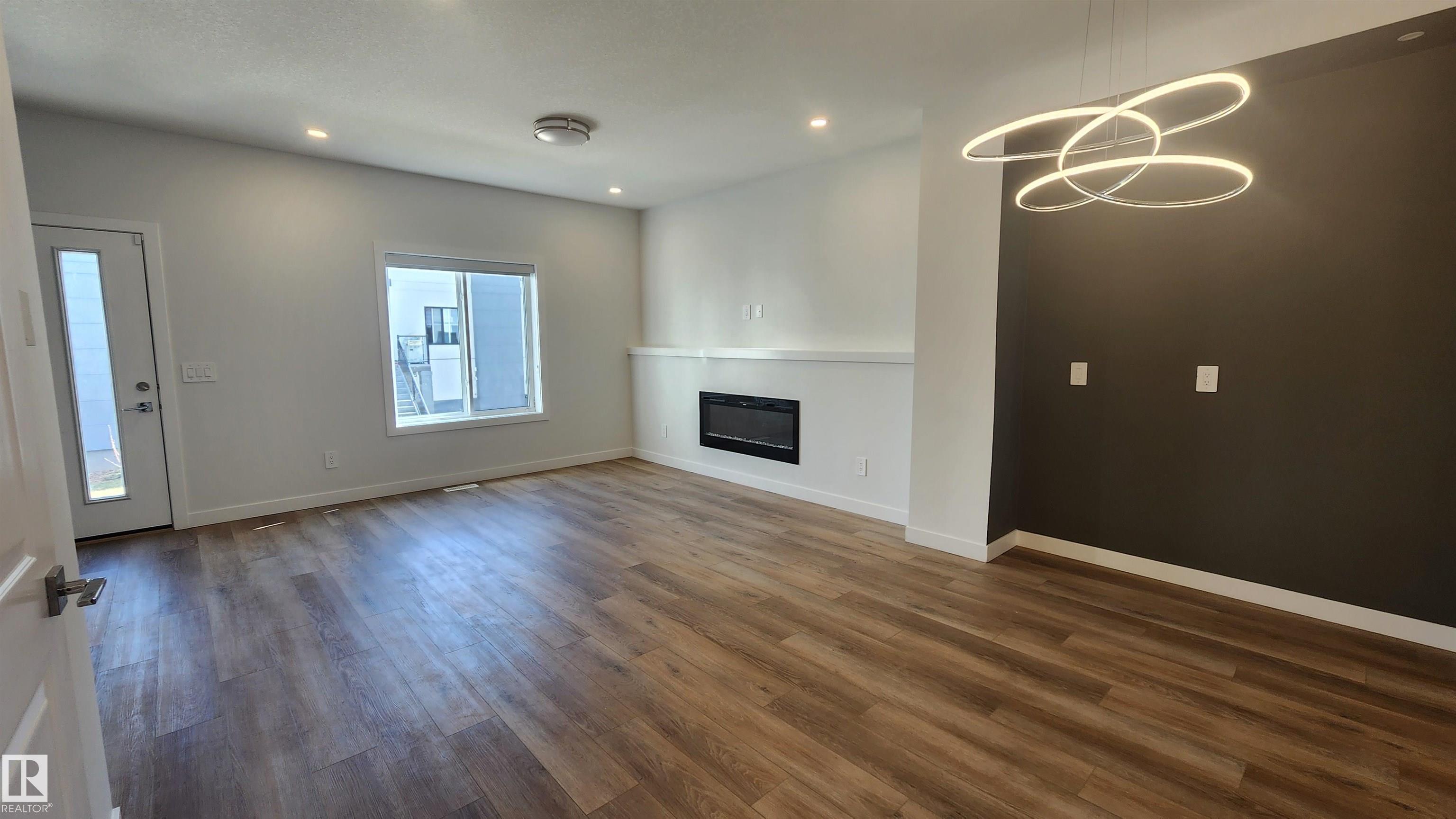 Photo 11 at 43 - 10 Salisbury Way, Salisbury Village, Sherwood Park