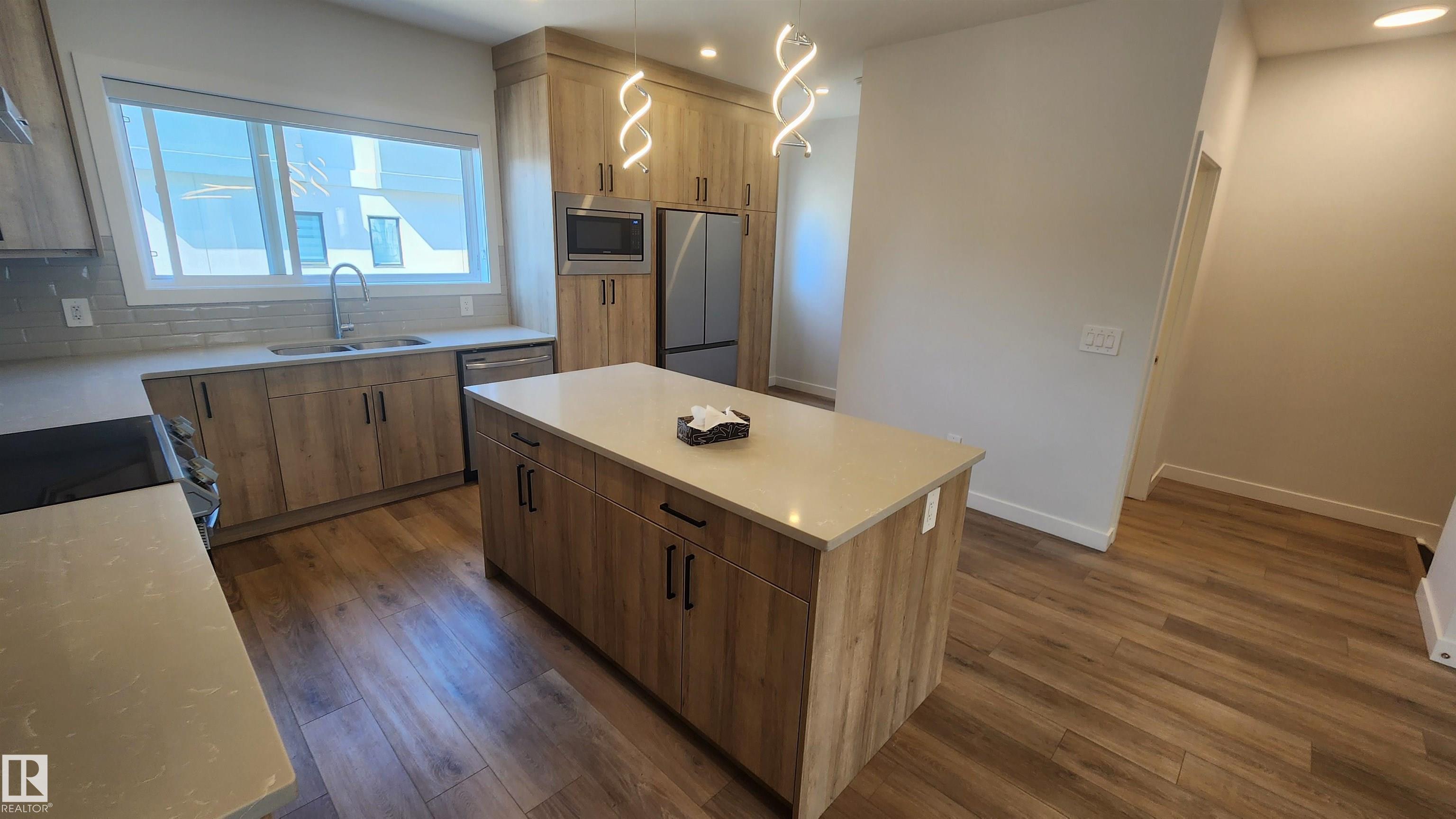 Photo 9 at 43 - 10 Salisbury Way, Salisbury Village, Sherwood Park