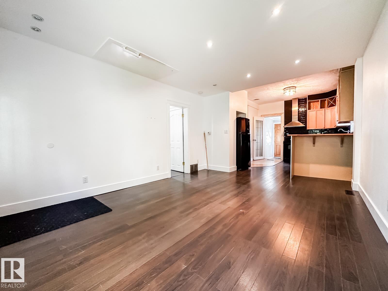 Photo 11 at 9612 74 Avenue NW, Ritchie, Edmonton