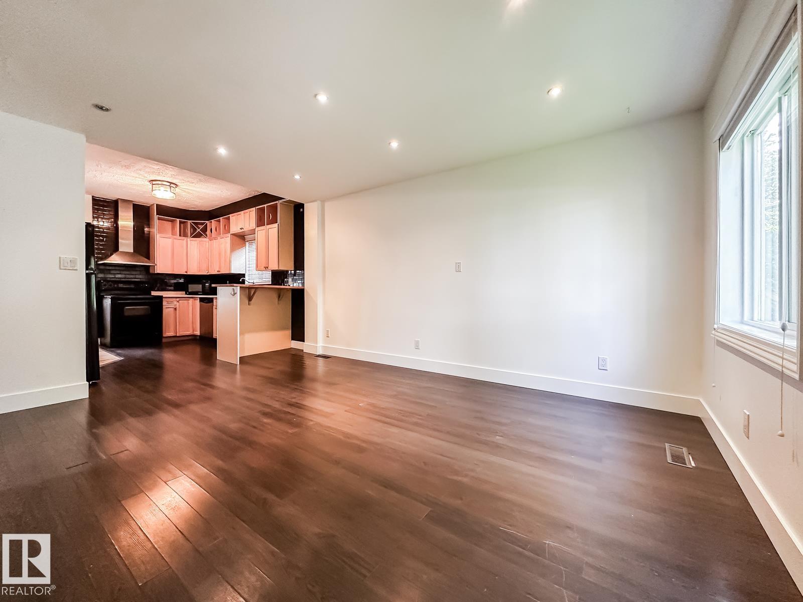 Photo 12 at 9612 74 Avenue NW, Ritchie, Edmonton