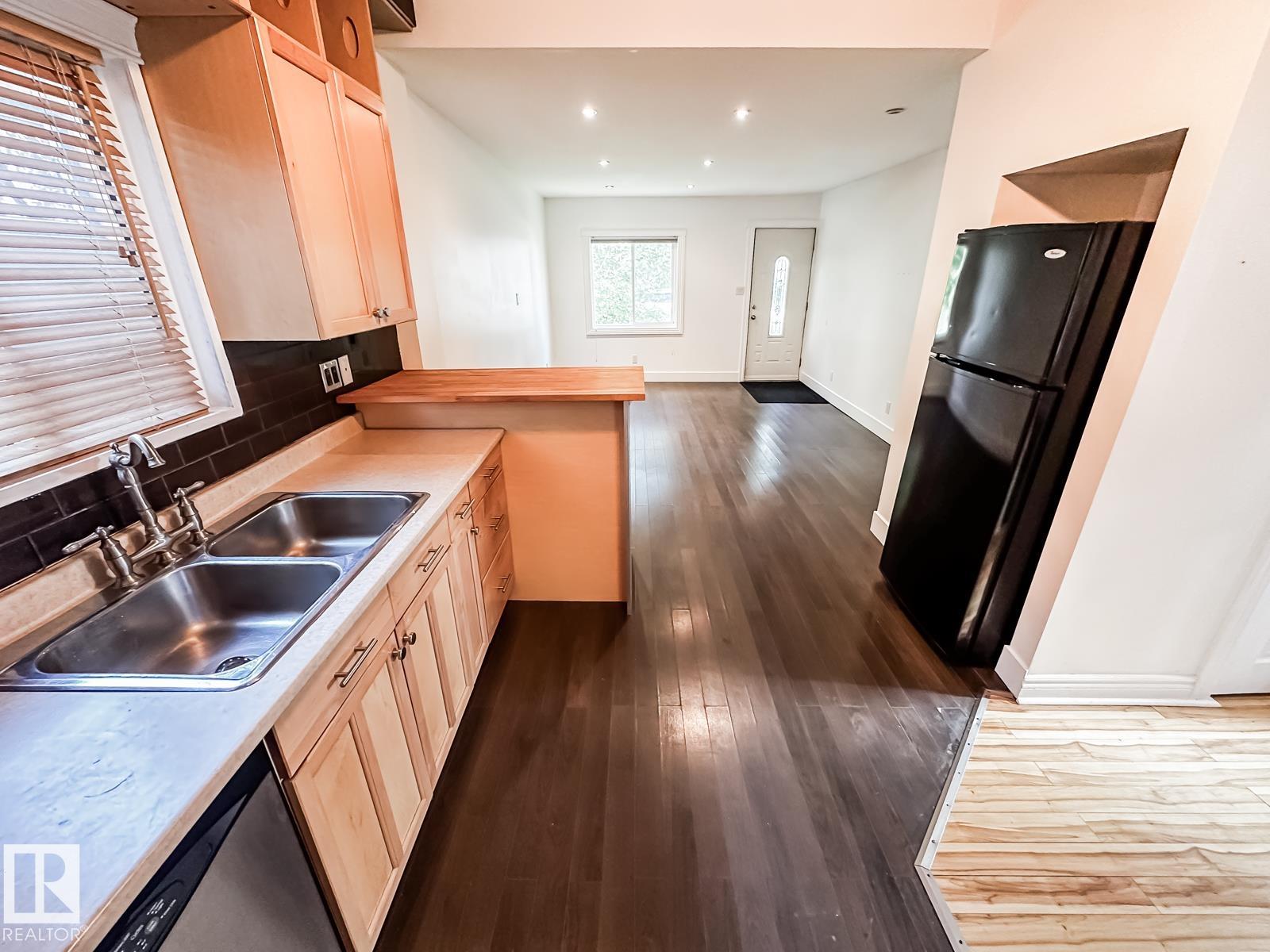 Photo 17 at 9612 74 Avenue NW, Ritchie, Edmonton