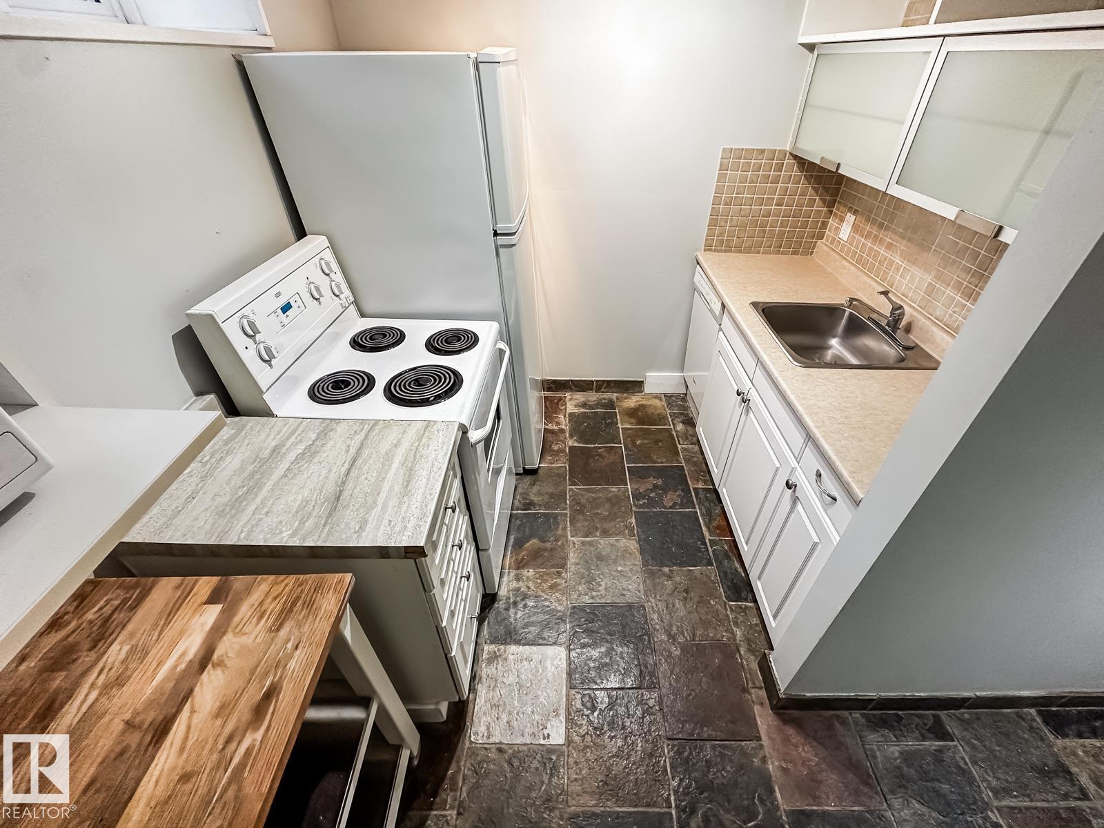 Photo 34 at 9612 74 Avenue NW, Ritchie, Edmonton