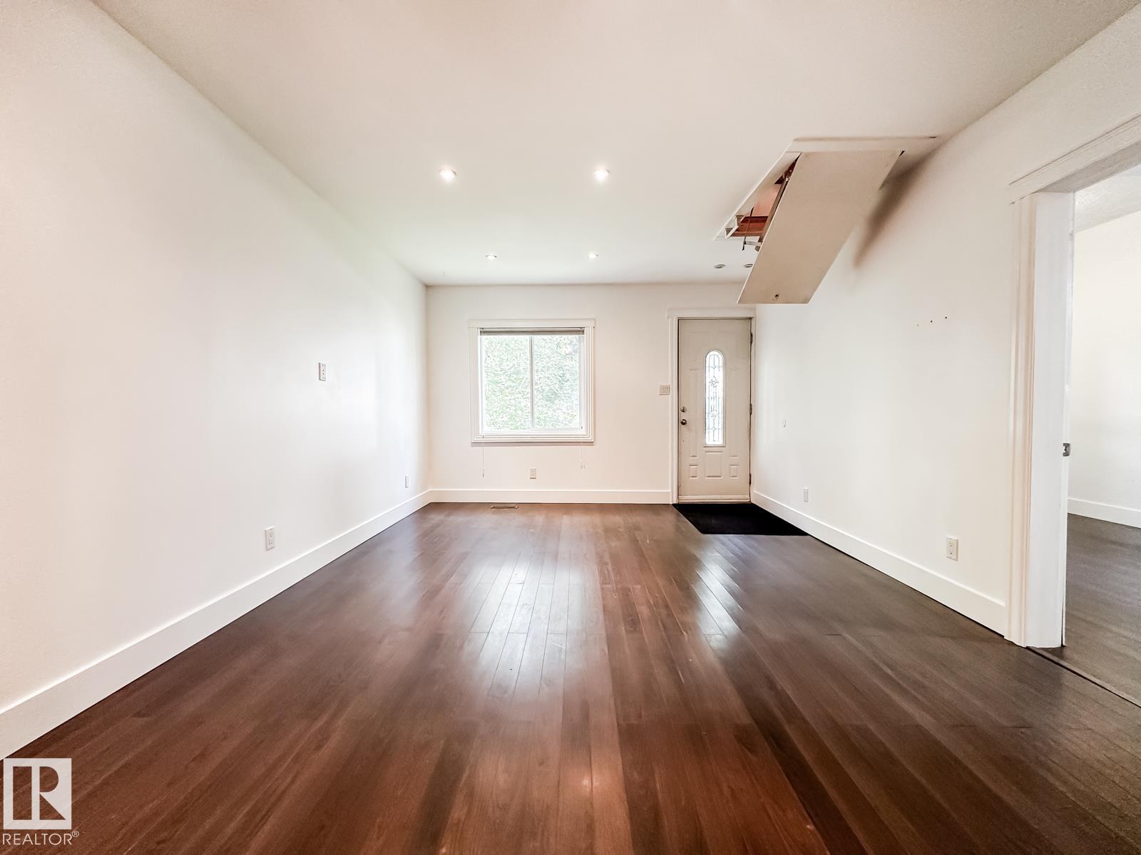 Photo 10 at 9612 74 Avenue NW, Ritchie, Edmonton